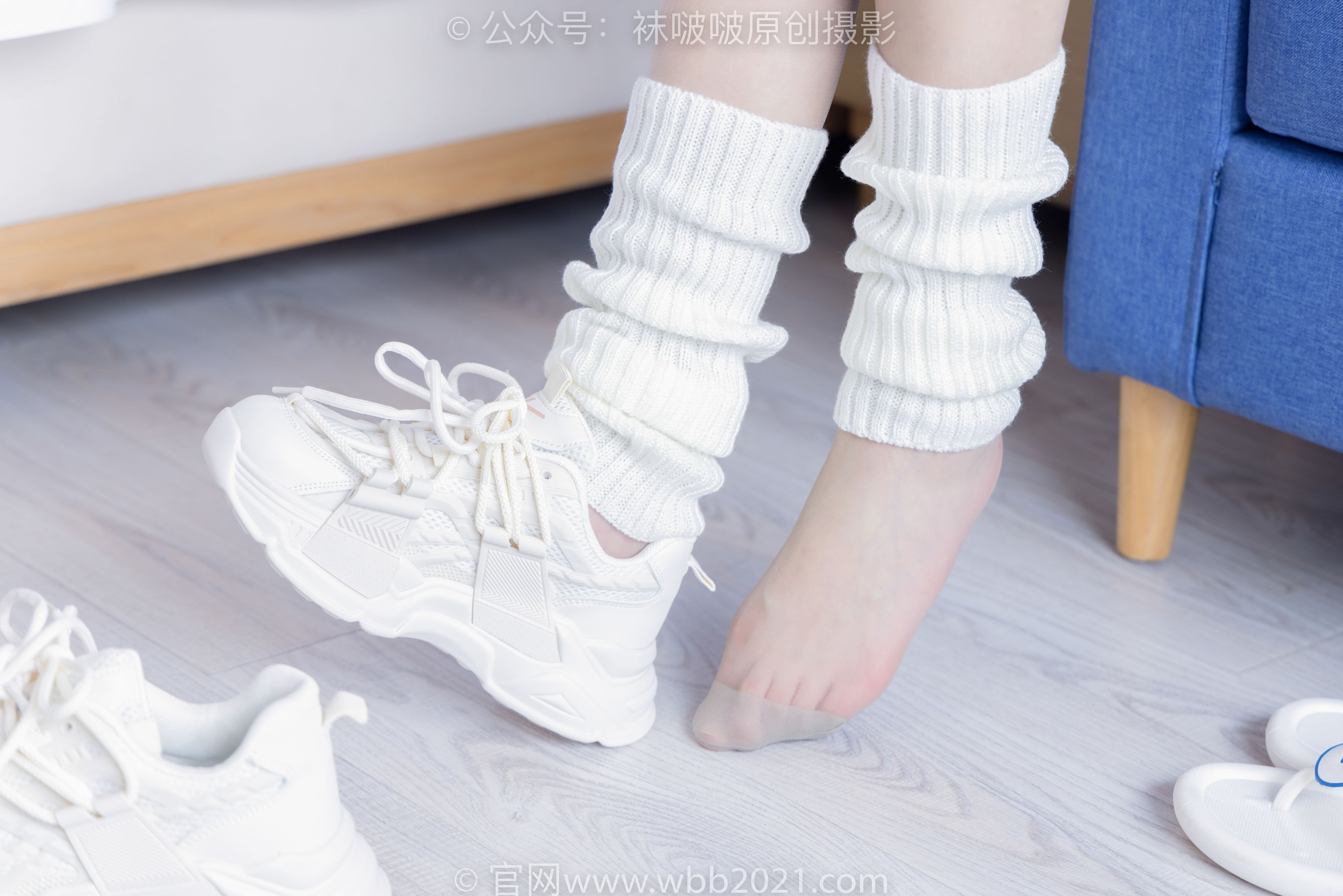 BoBoSocks袜啵啵 No.305 小甜豆 -运动鞋、人字拖、袜套、油亮白丝/(140P)
