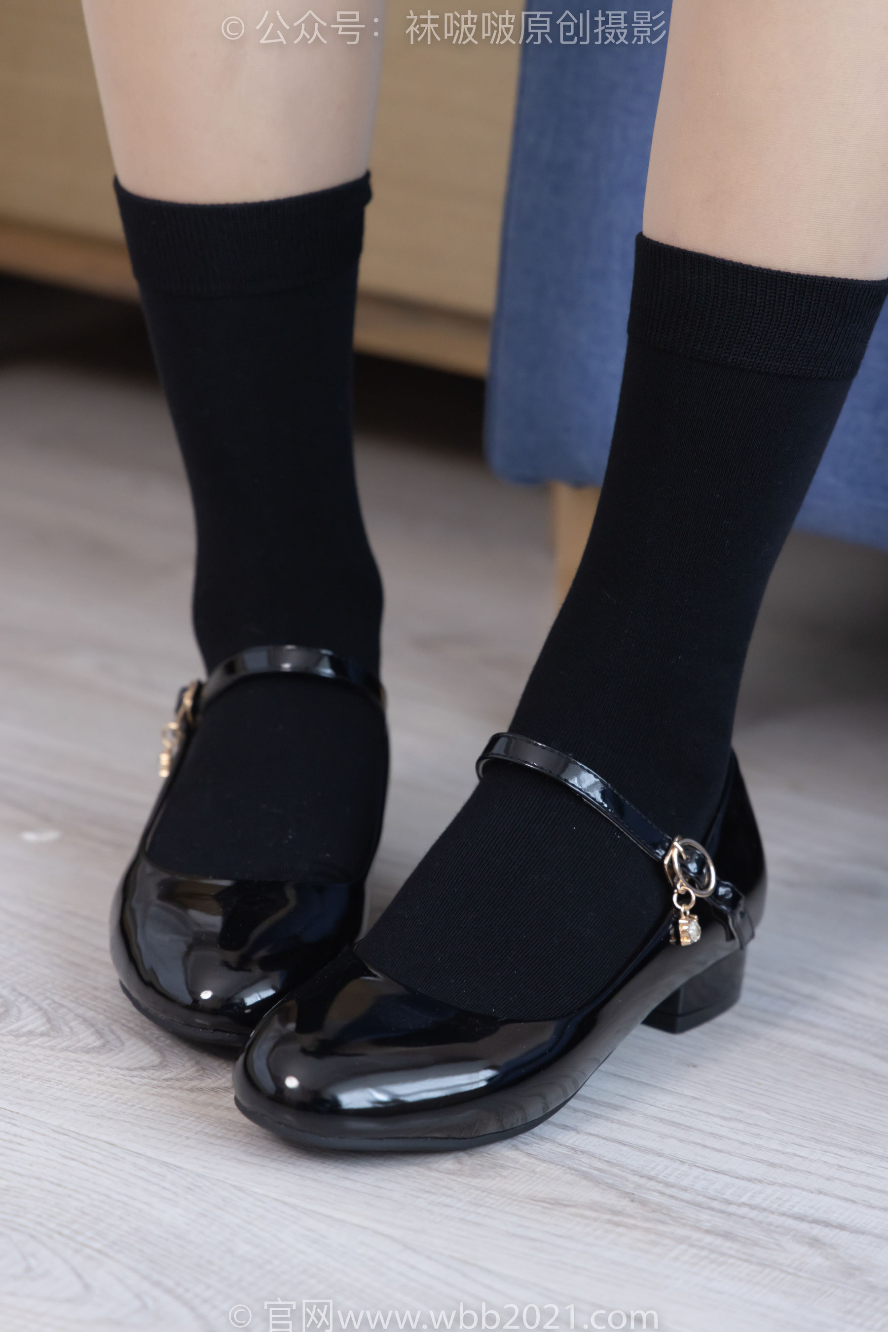 BoBoSocks袜啵啵 No.324 奶油 -高跟鞋、皮鞋、黑棉袜、油亮肉丝/(140P)
