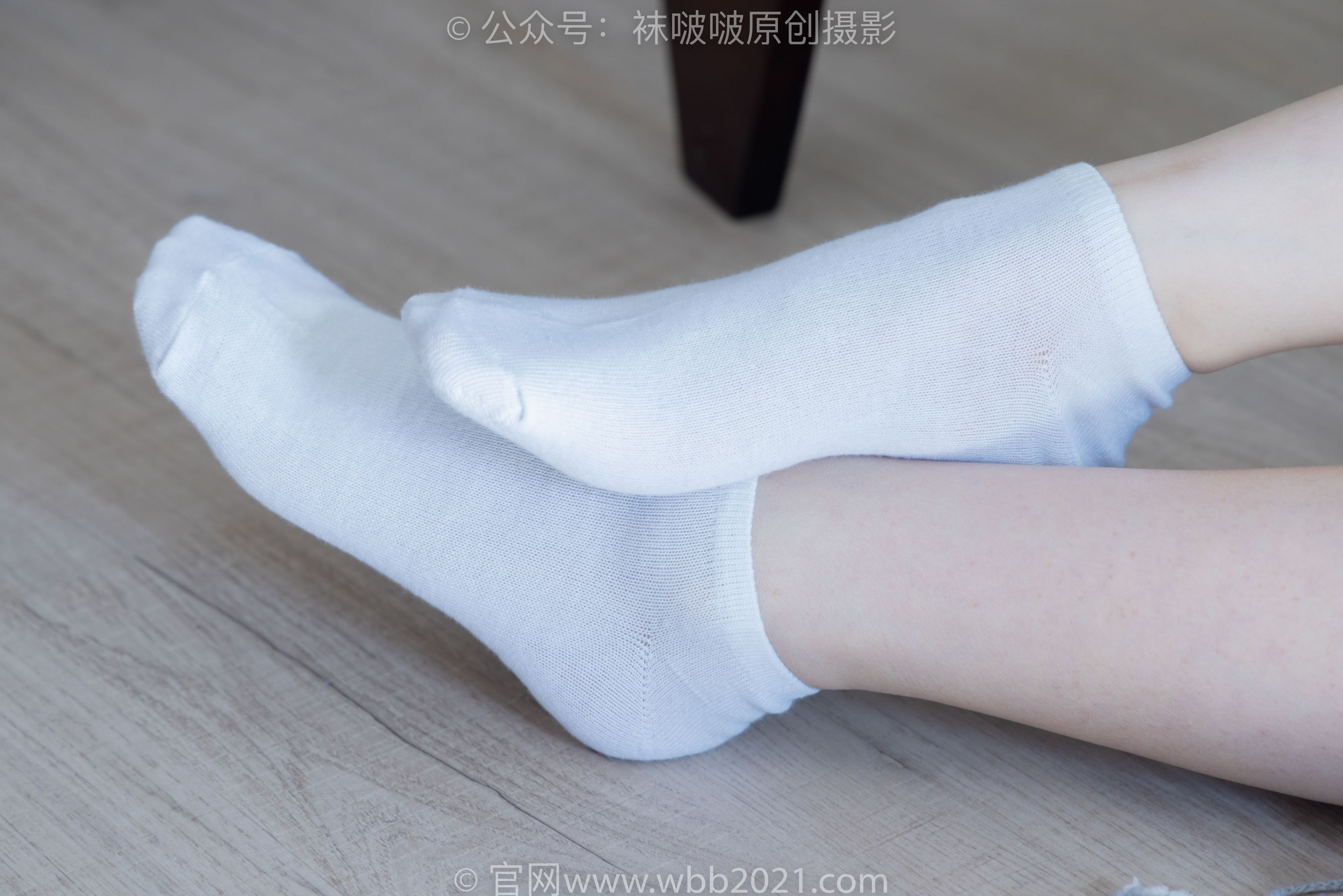 BoBoSocks袜啵啵 No.331 甜甜圈 -板鞋、白棉袜、裸足/(144P)