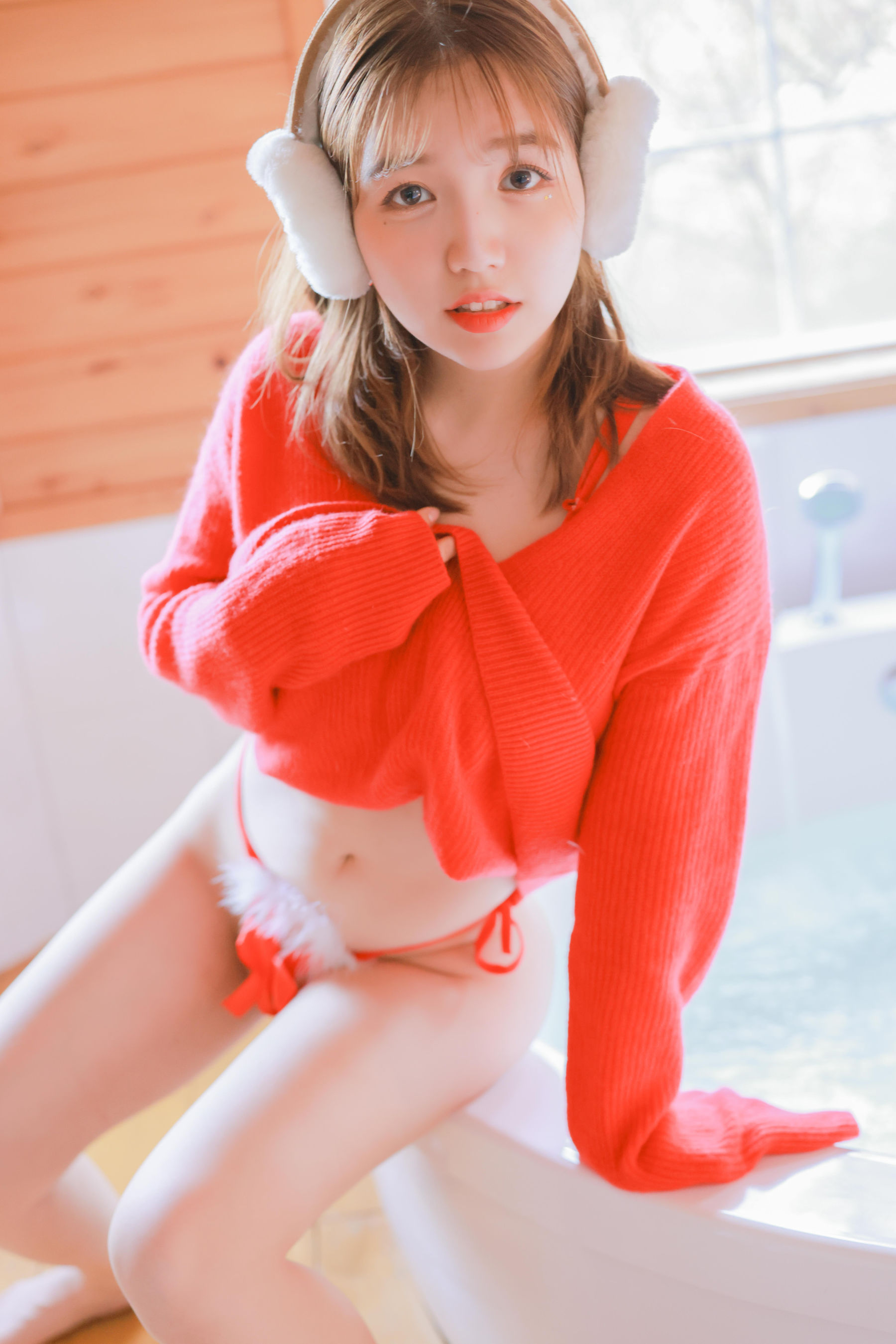 [SWEETBOX] YOONVELY - Vol.26 SANTA GIRL/(82P)