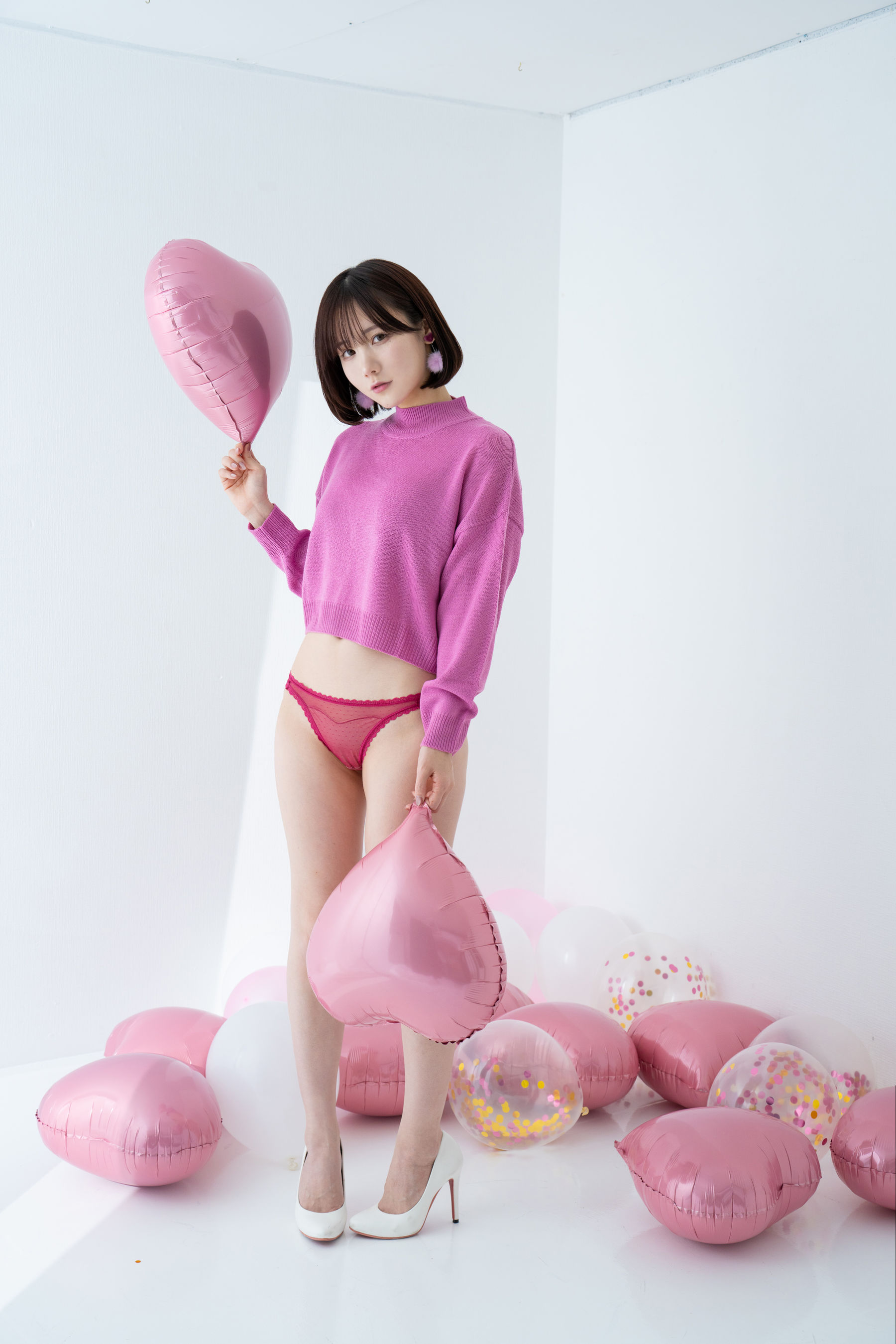 日本甜美COSER けんけん [fantia] 2024.02 写真 バレンタイン 撮影PINK/(43P)