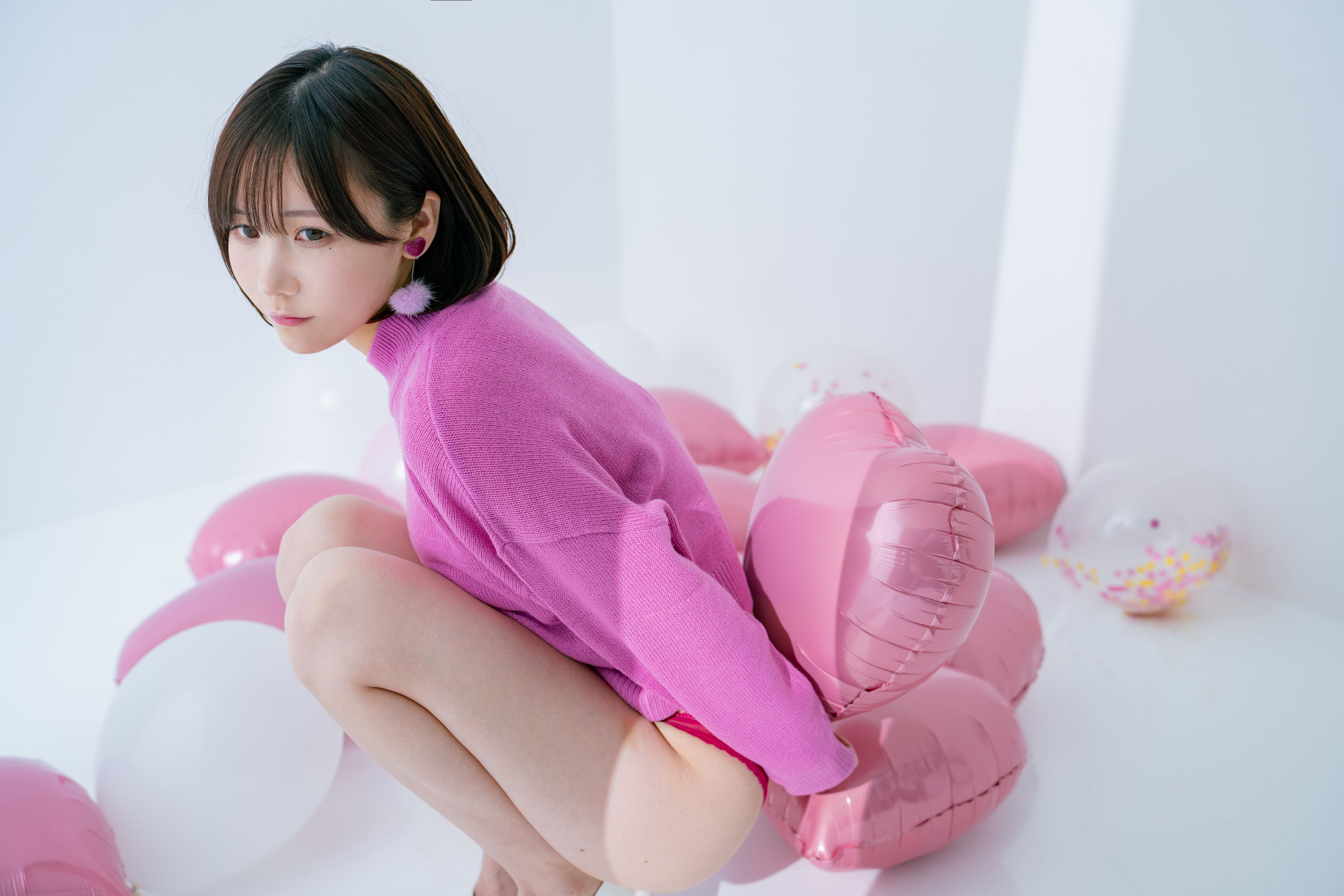 日本甜美COSER けんけん [fantia] 2024.02 写真 バレンタイン 撮影PINK/(43P)