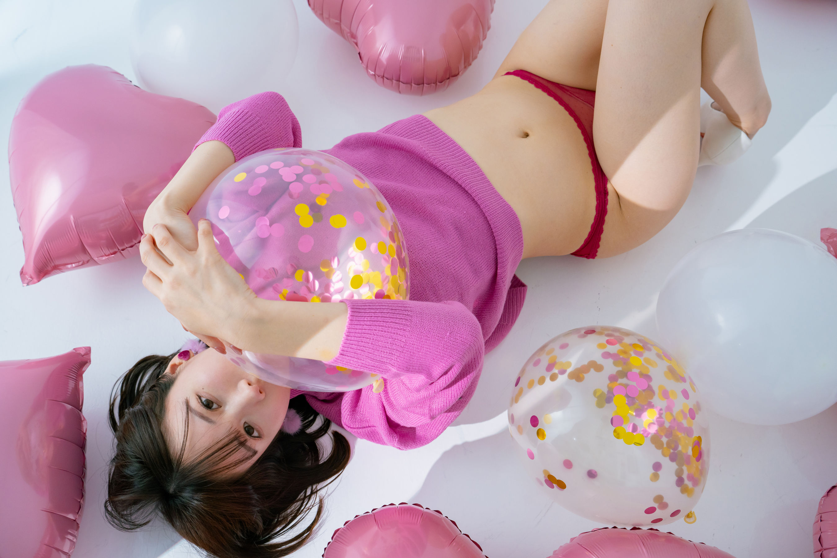 日本甜美COSER けんけん [fantia] 2024.02 写真 バレンタイン 撮影PINK/(43P)