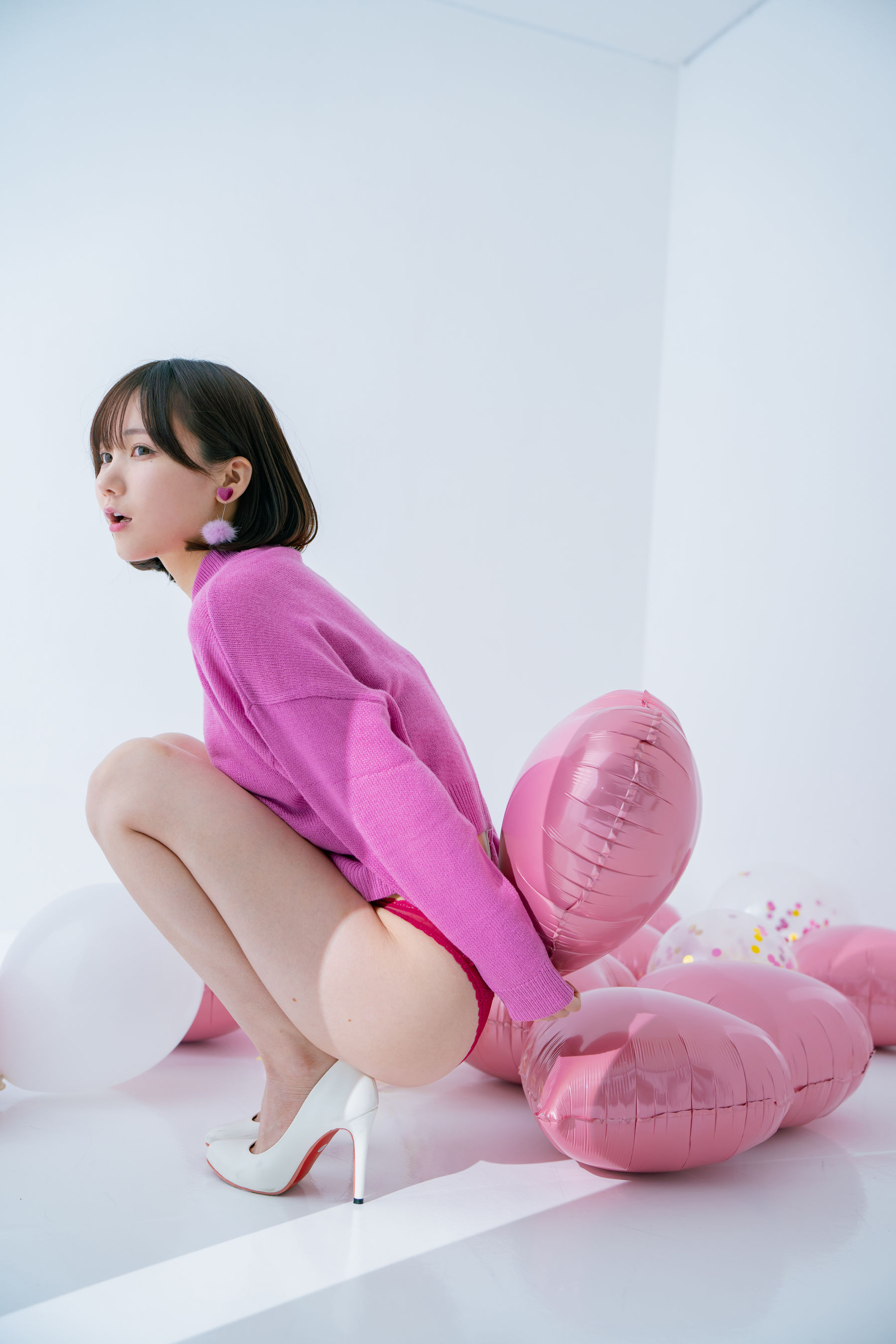 日本甜美COSER けんけん [fantia] 2024.02 写真 バレンタイン 撮影PINK/(43P)