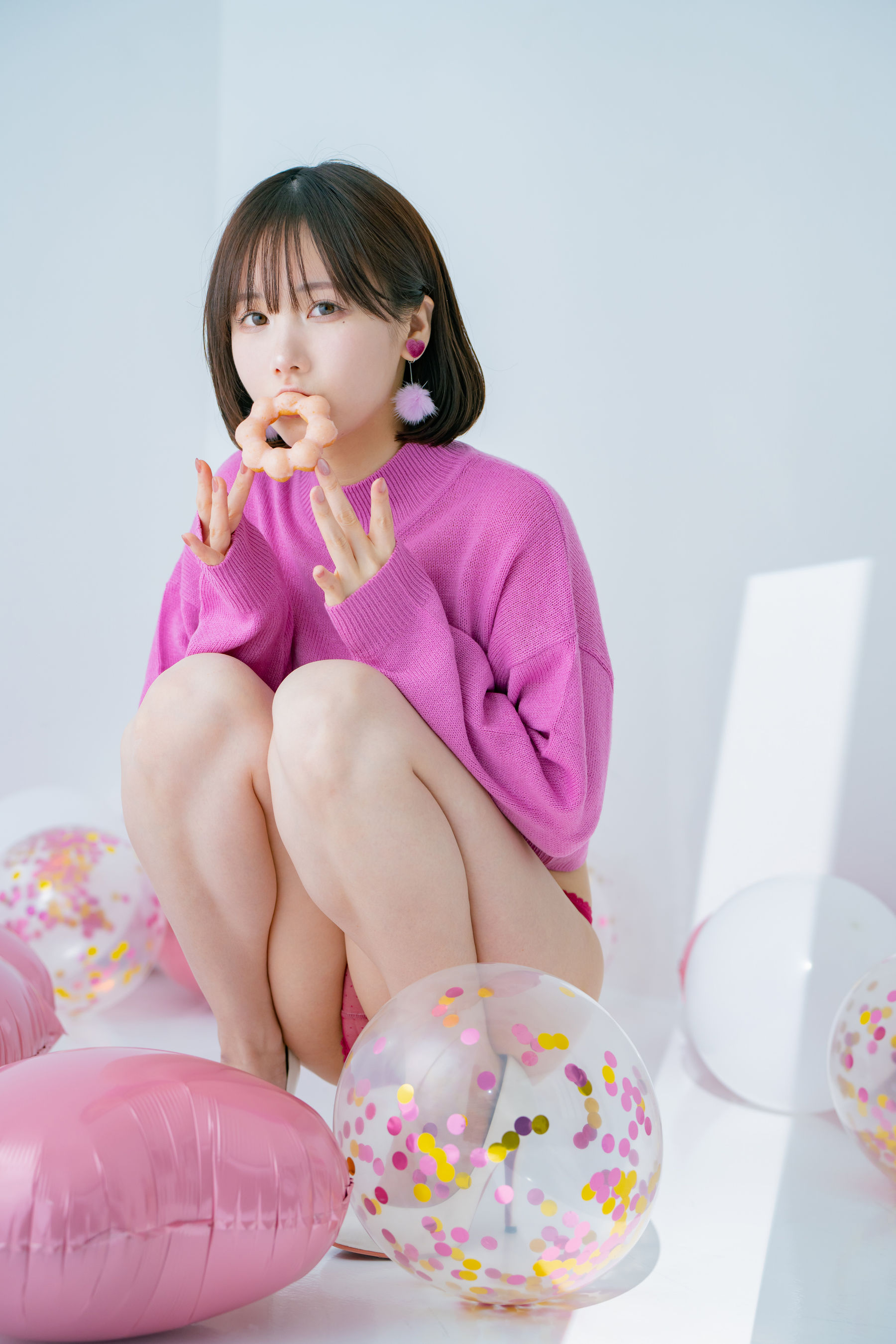 日本甜美COSER けんけん [fantia] 2024.02 写真 バレンタイン 撮影PINK/(43P)