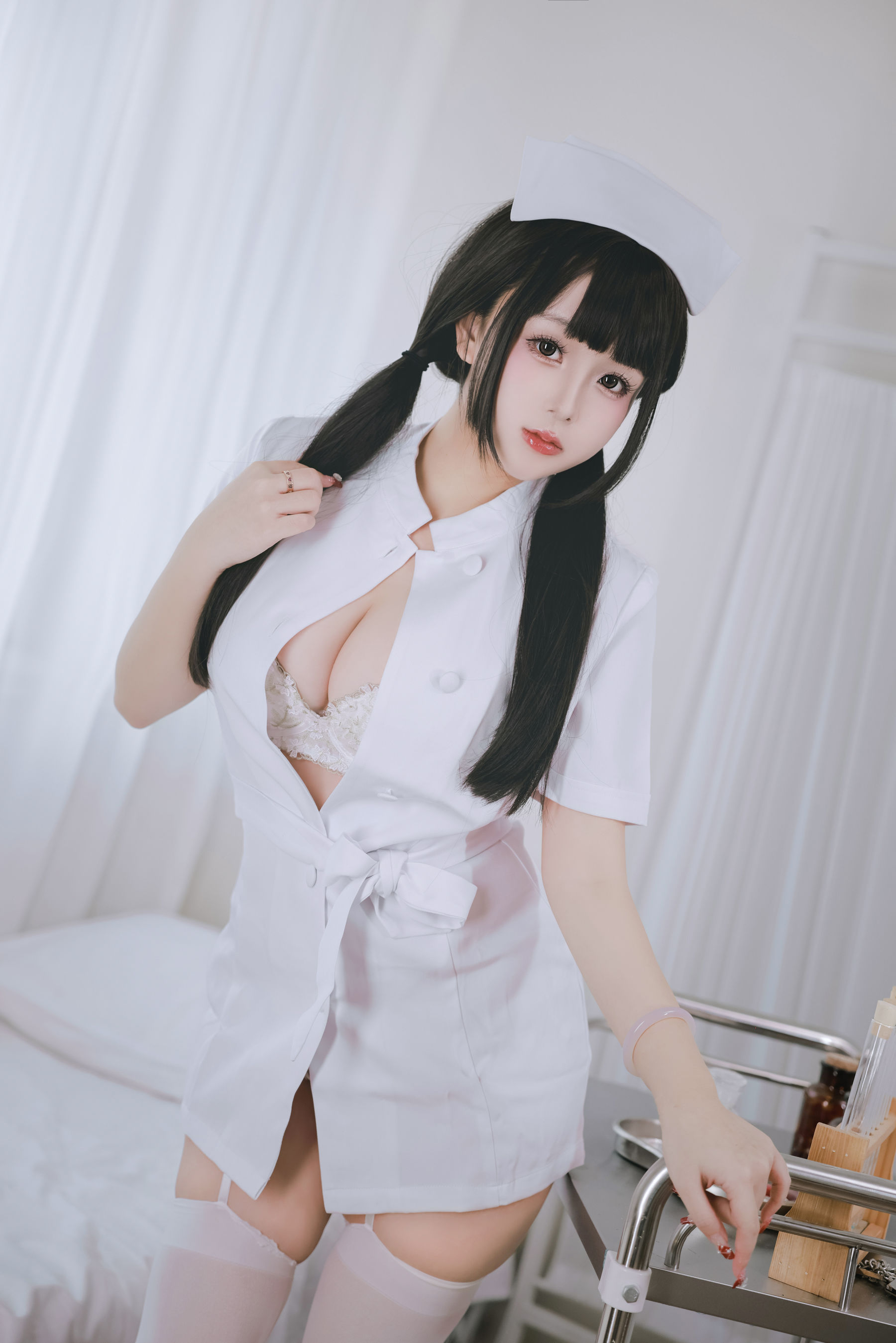 Cosplay日奈娇 - 诊所护士/(96P)