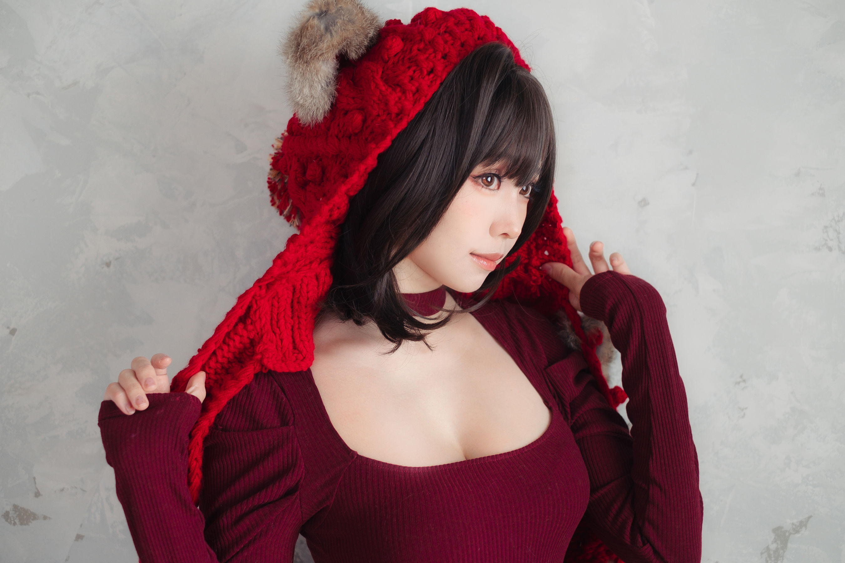 Ely_eee (ElyEE子) - 红色 KNITTING/(52P)