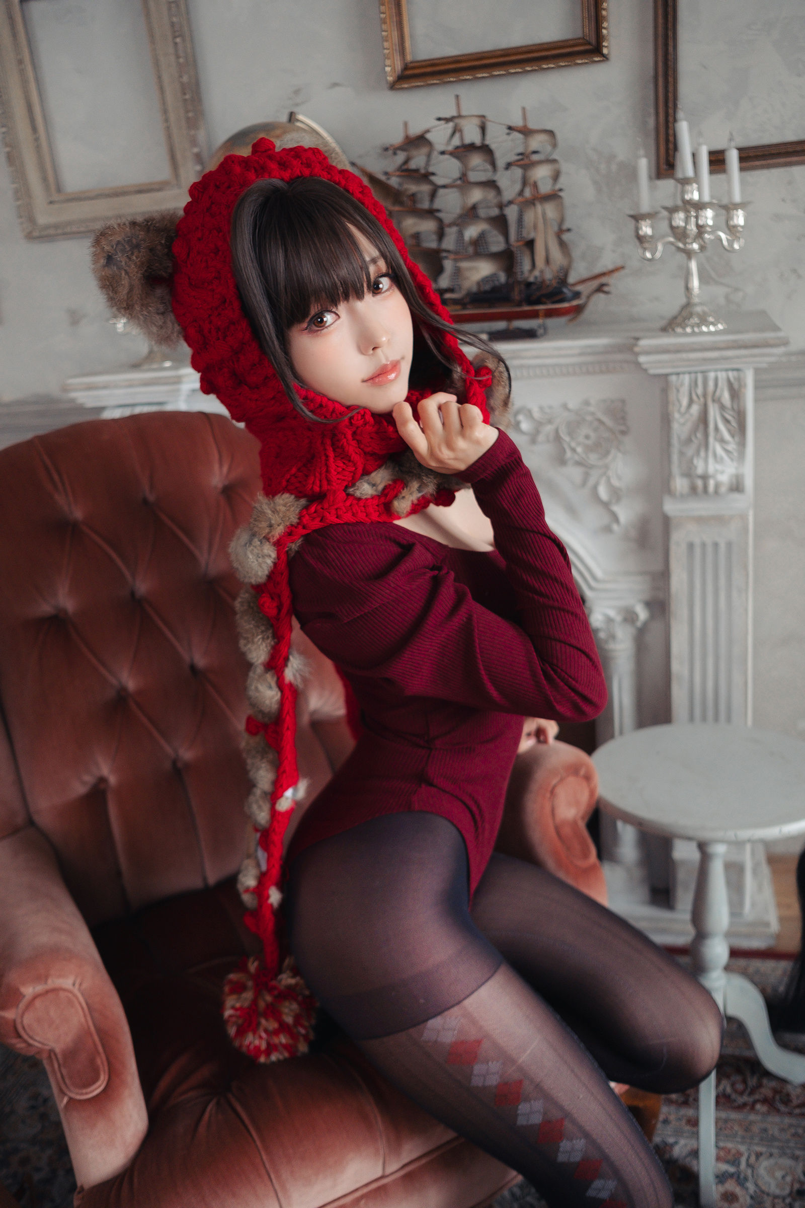 Ely_eee (ElyEE子) - 红色 KNITTING/(52P)