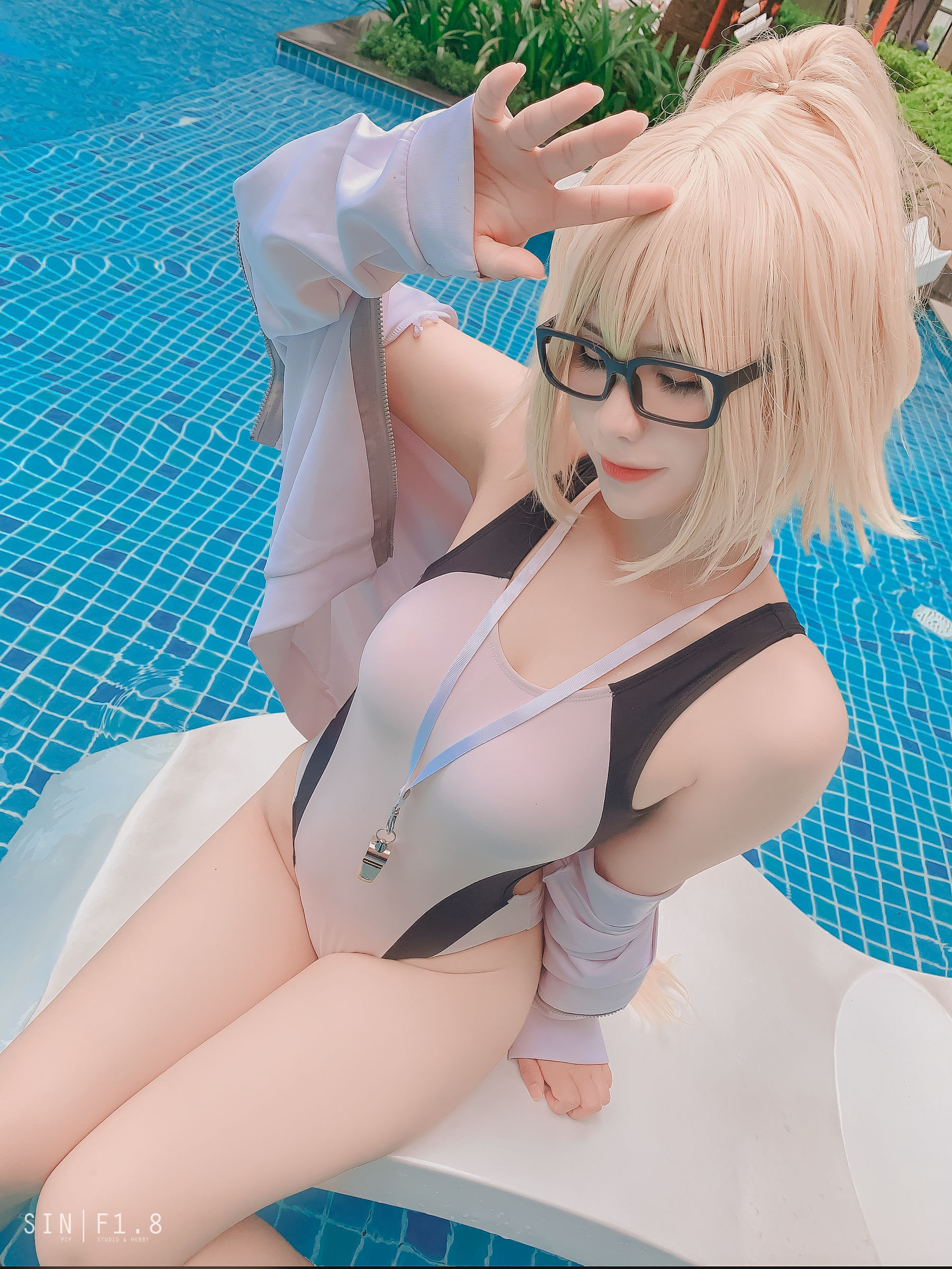 Pyon - Jeanne d’Arc Swiming/(37P)