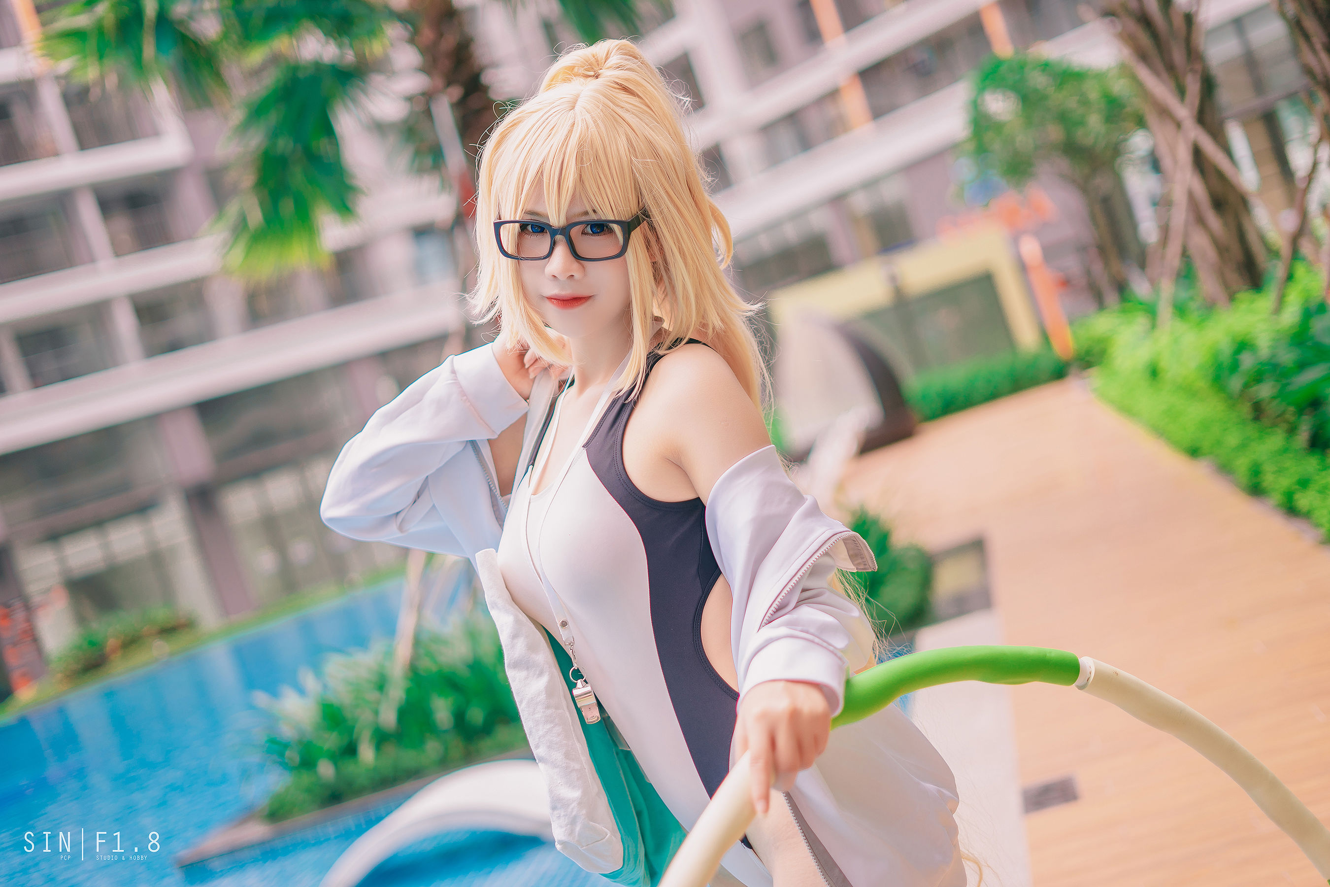 Pyon - Jeanne d’Arc Swiming/(37P)