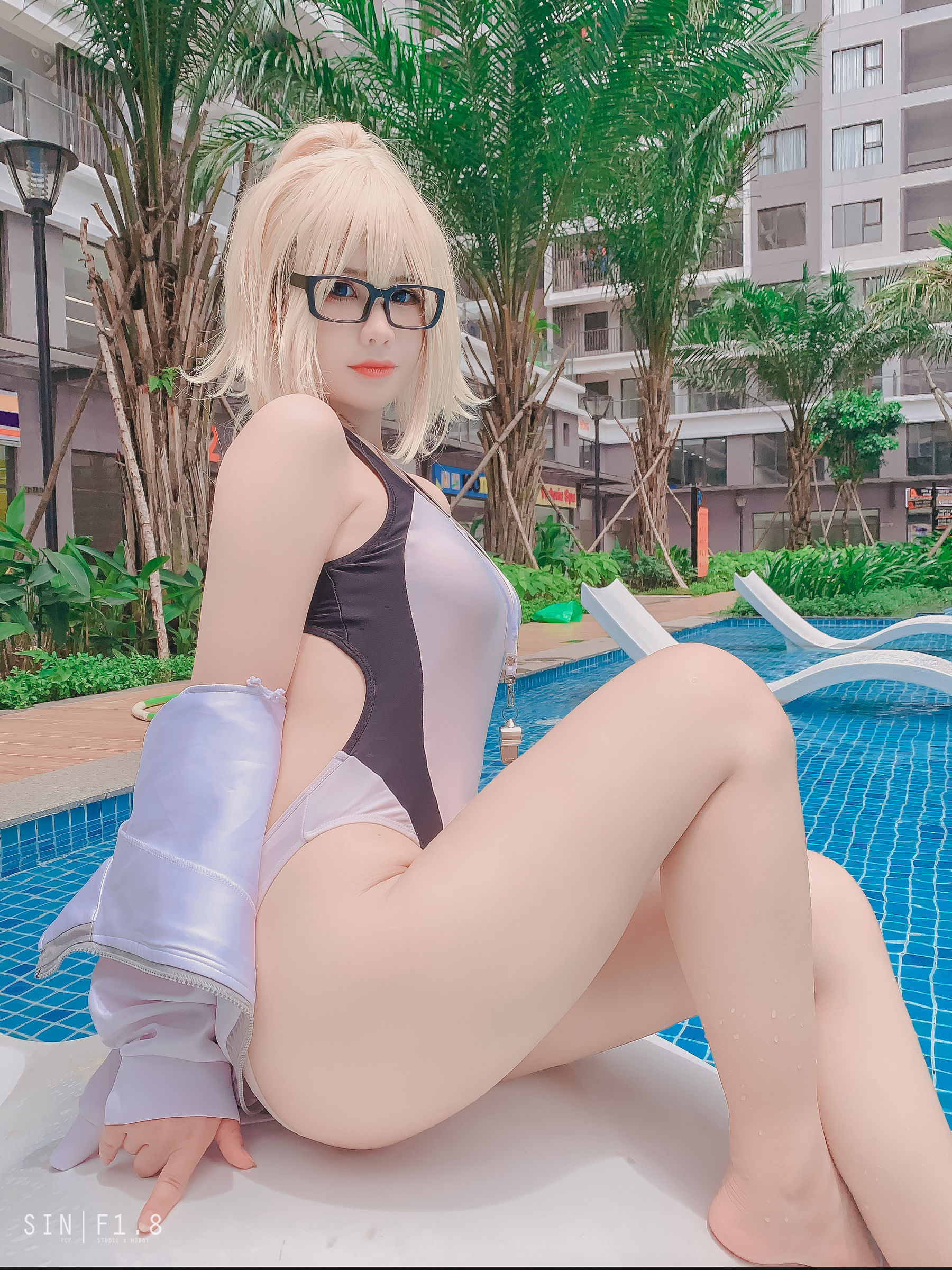 Pyon - Jeanne d’Arc Swiming/(37P)