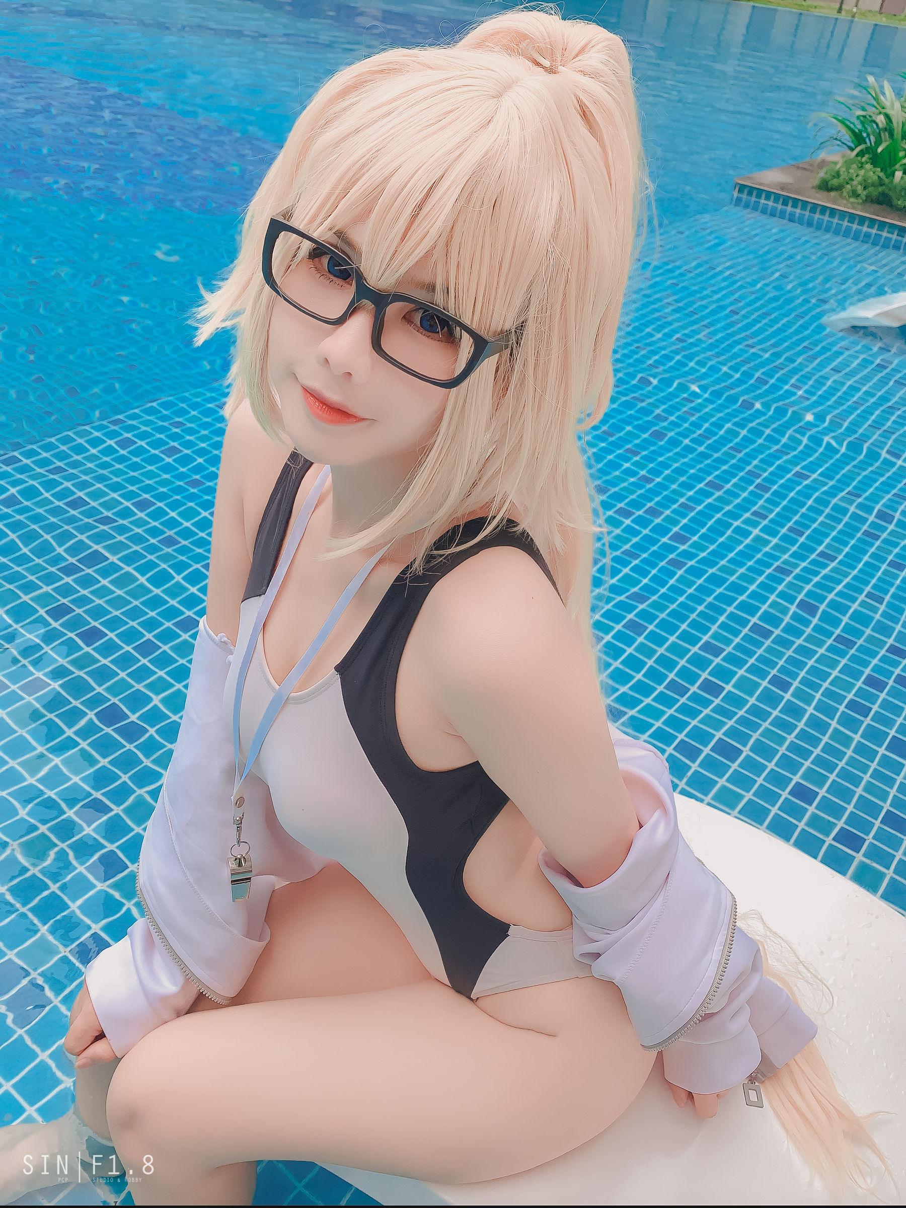 Pyon - Jeanne d’Arc Swiming/(37P)