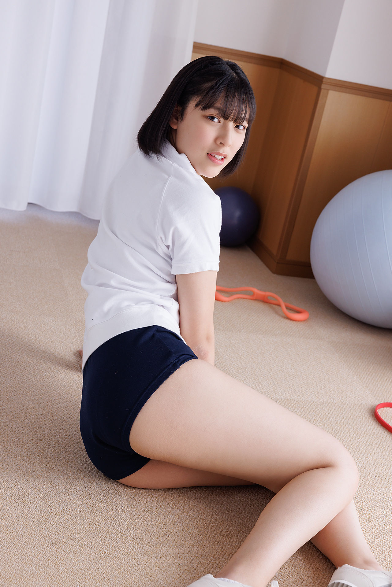 [Minisuka.tv] Eyu Hirayama 平山えゆ - Regular Gallery Set 14.02/(30P)