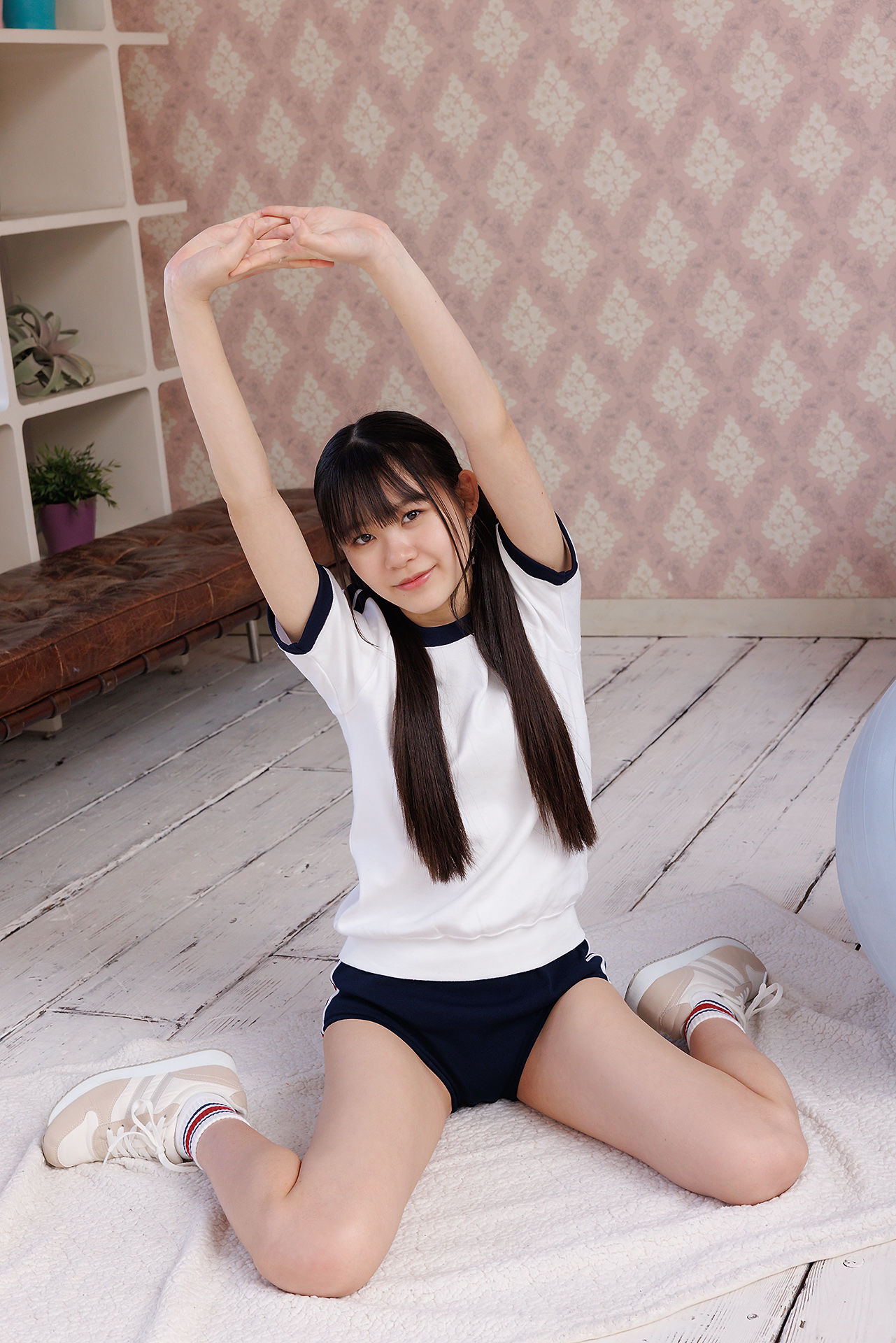 [Minisuka.tv] Rima Ozora 大空りま - Regular Gallery Set 1.02/(35P)