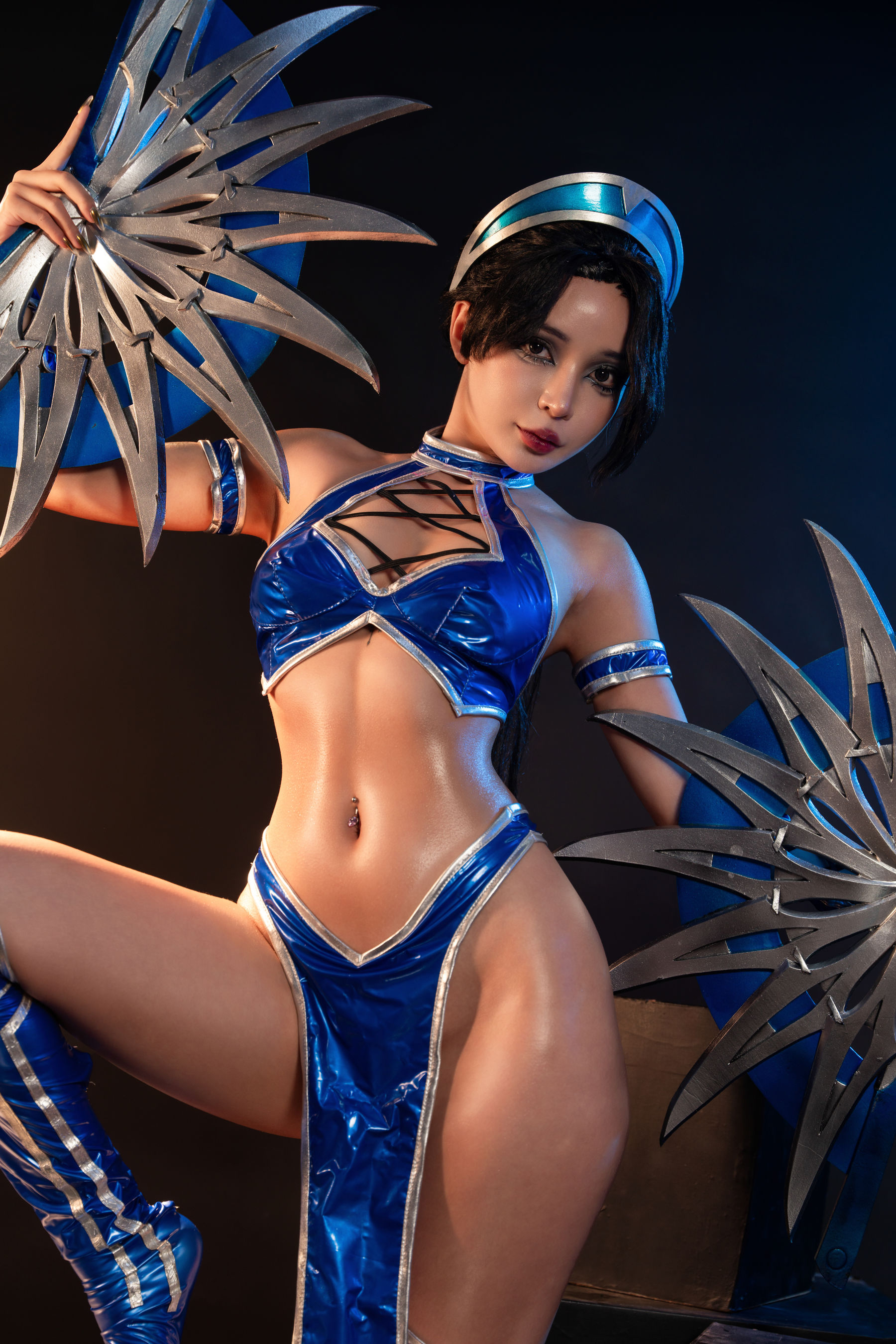 Umeko J - cosplay Kitana Mortal Kombat/(72P)