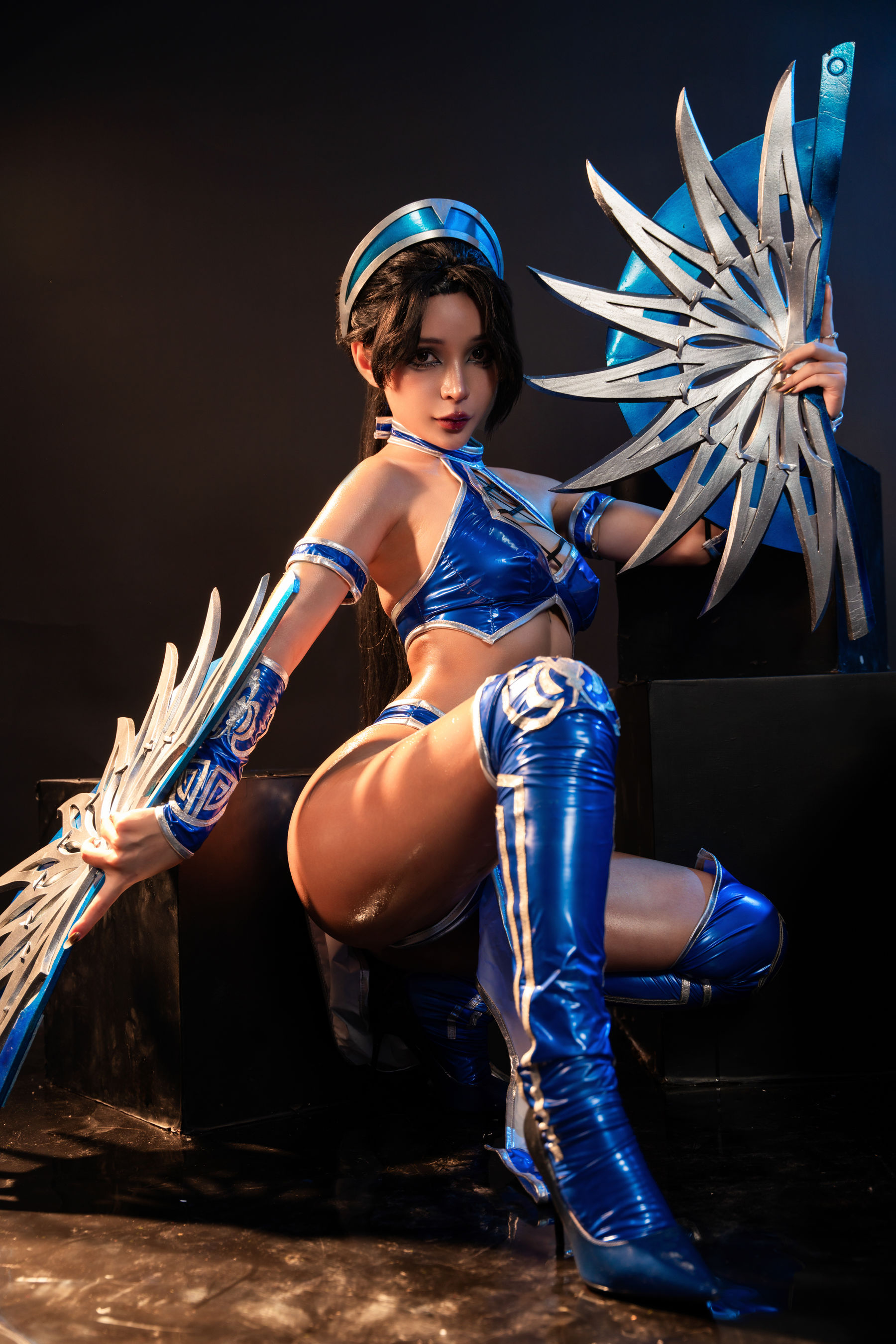 Umeko J - cosplay Kitana Mortal Kombat/(72P)