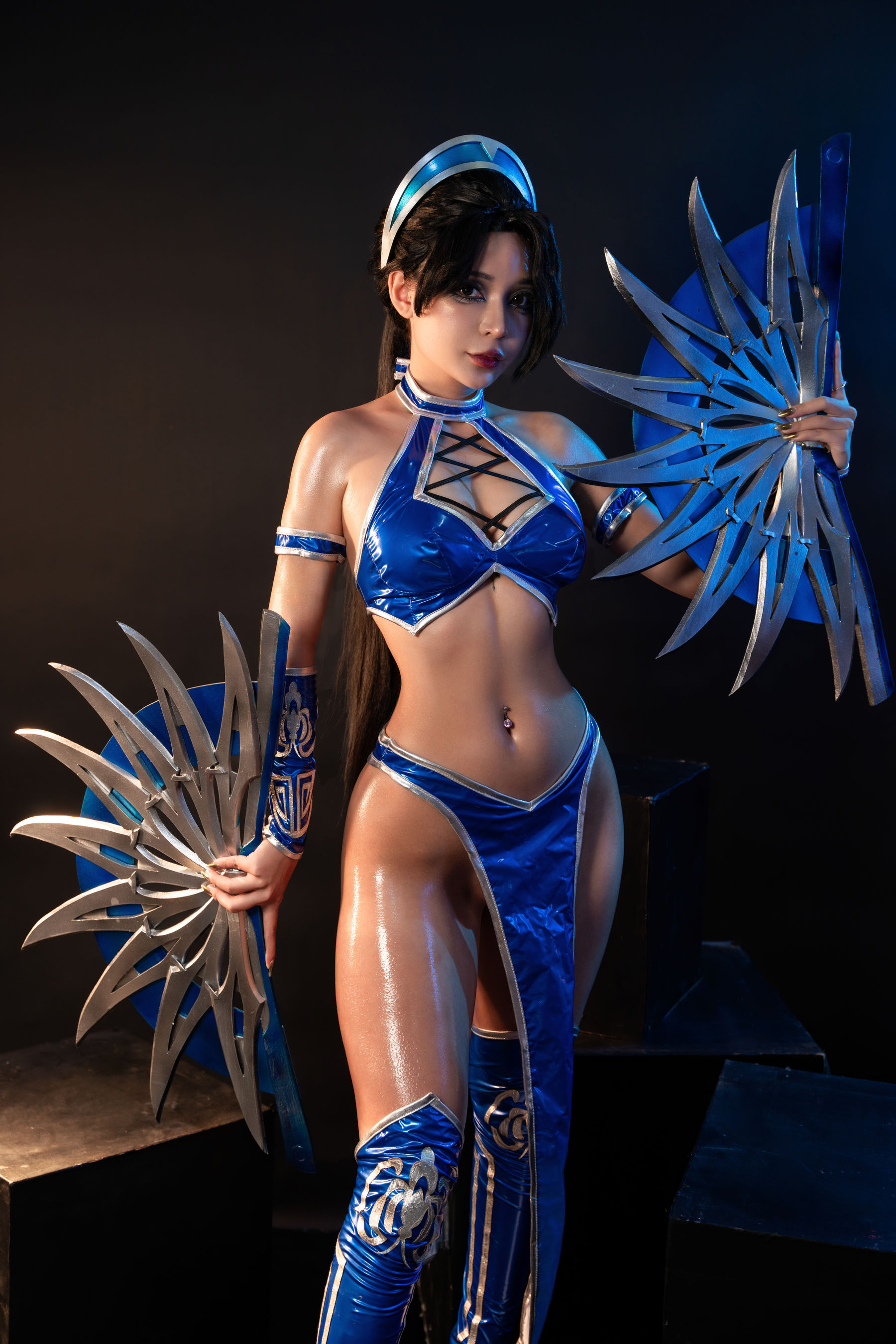 Umeko J - cosplay Kitana Mortal Kombat/(72P)