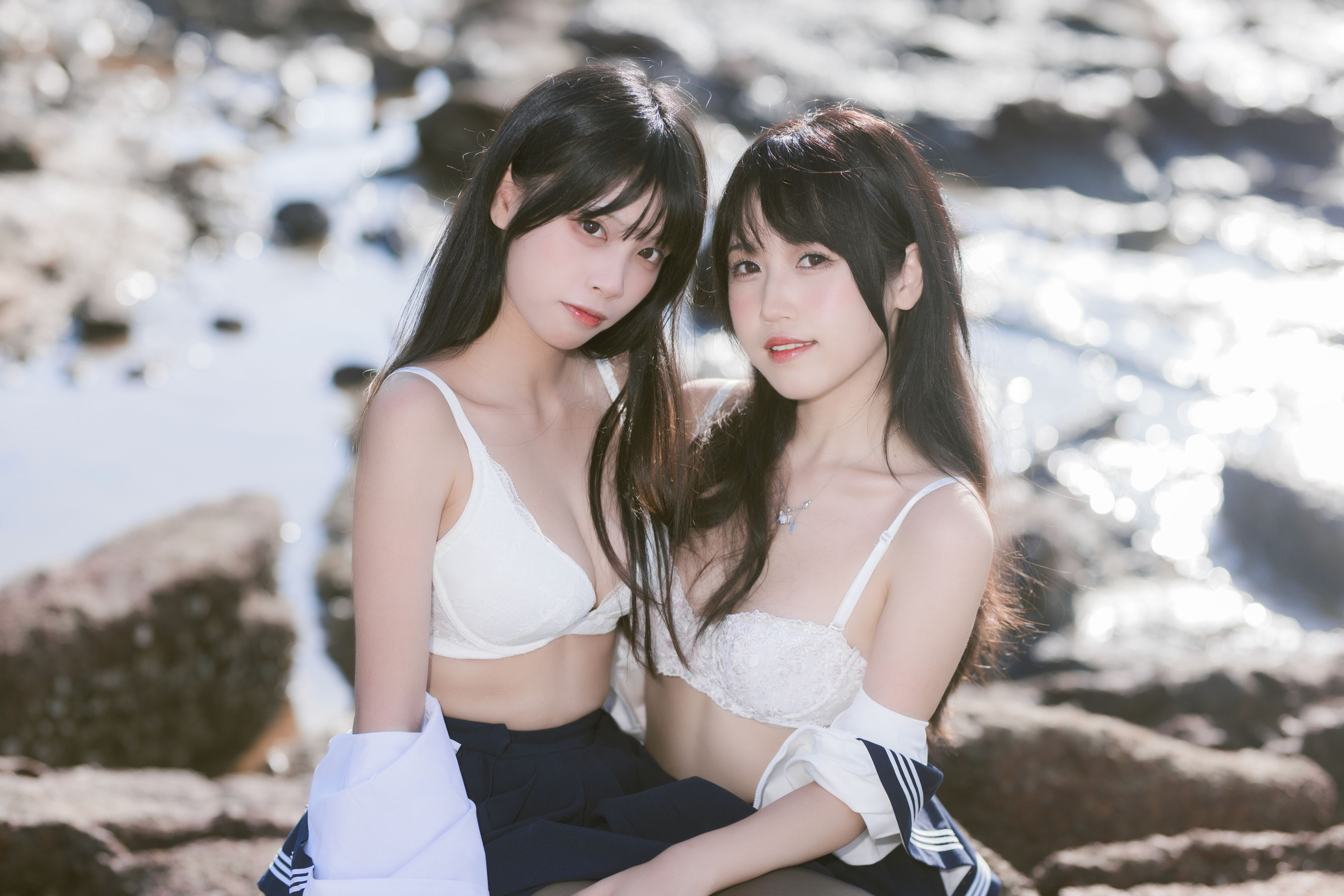 微博人气Coser 不呆猫&三無人型 - 水手服百合黑丝/(51P)