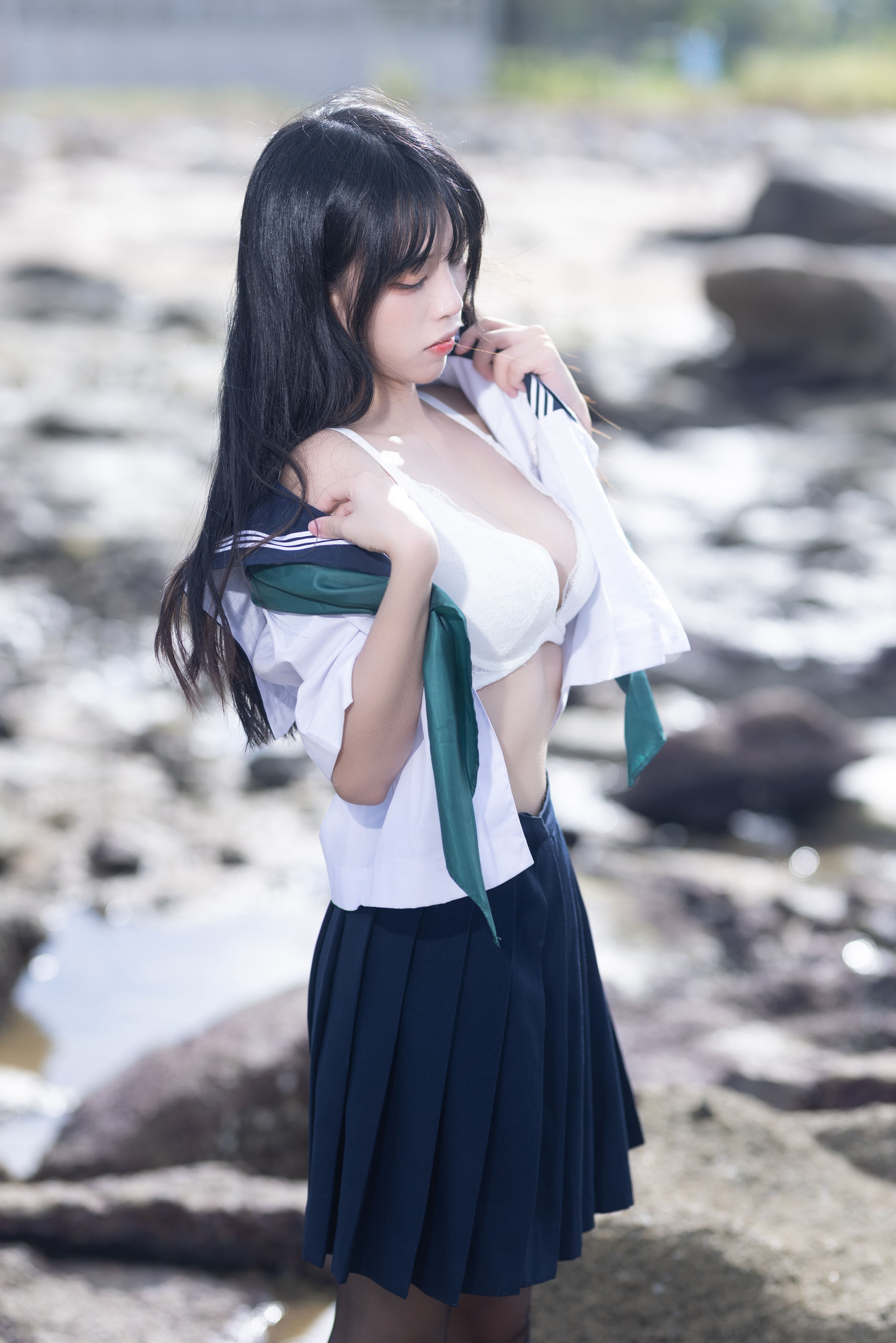 微博人气Coser 不呆猫&三無人型 - 水手服百合黑丝/(51P)