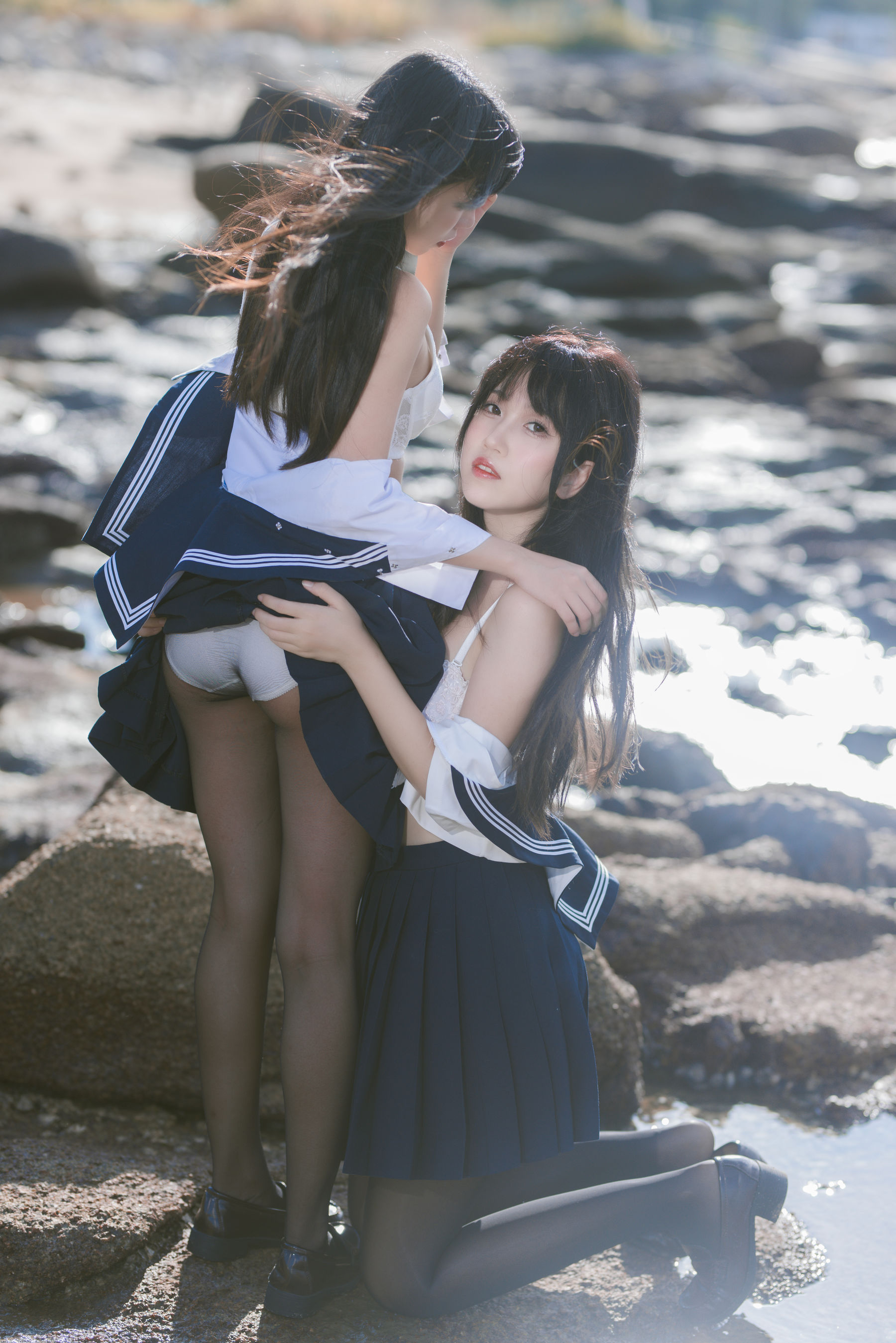 微博人气Coser 不呆猫&三無人型 - 水手服百合黑丝/(51P)