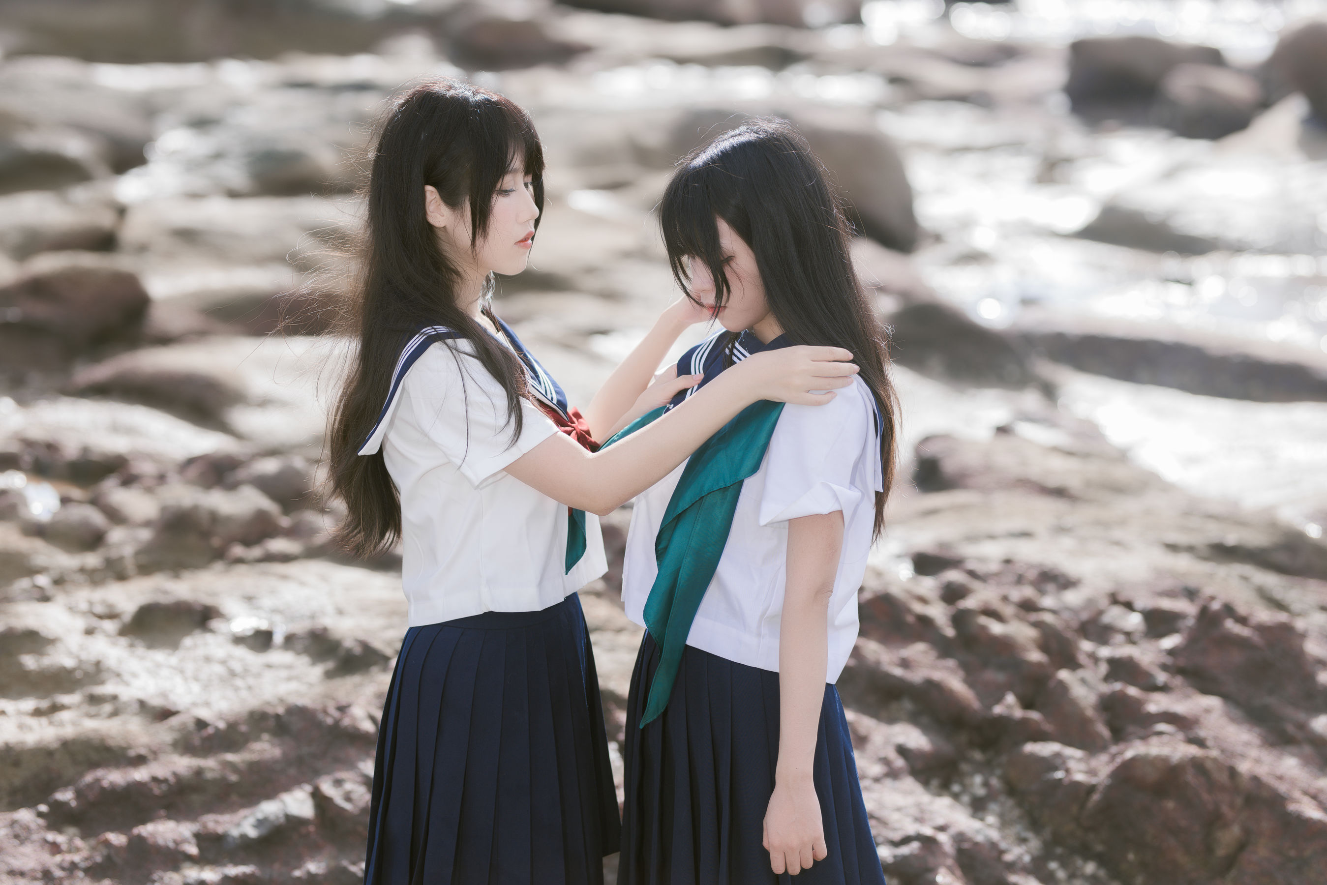 微博人气Coser 不呆猫&三無人型 - 水手服百合黑丝/(51P)