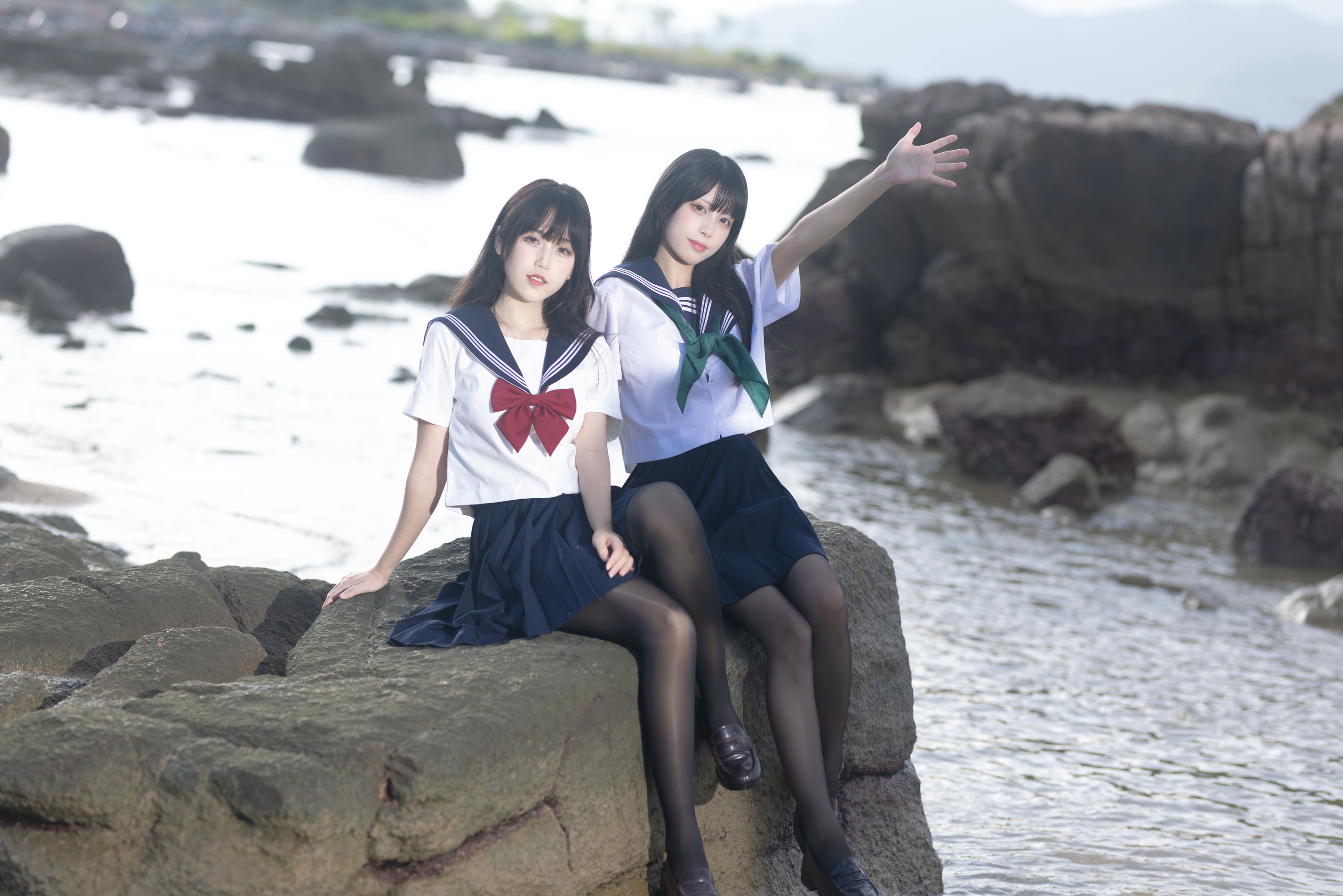 微博人气Coser 不呆猫&三無人型 - 水手服百合黑丝/(51P)