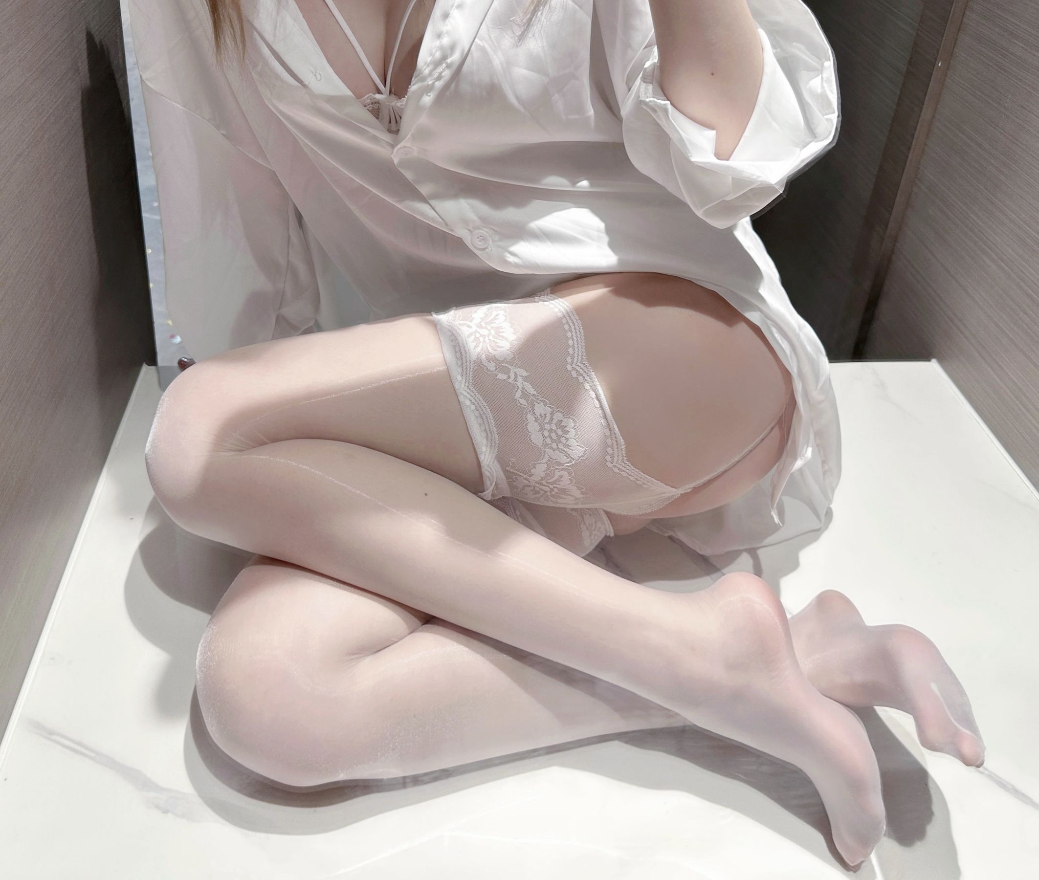 INNA奈奈 - 男友衬衫/(40P)