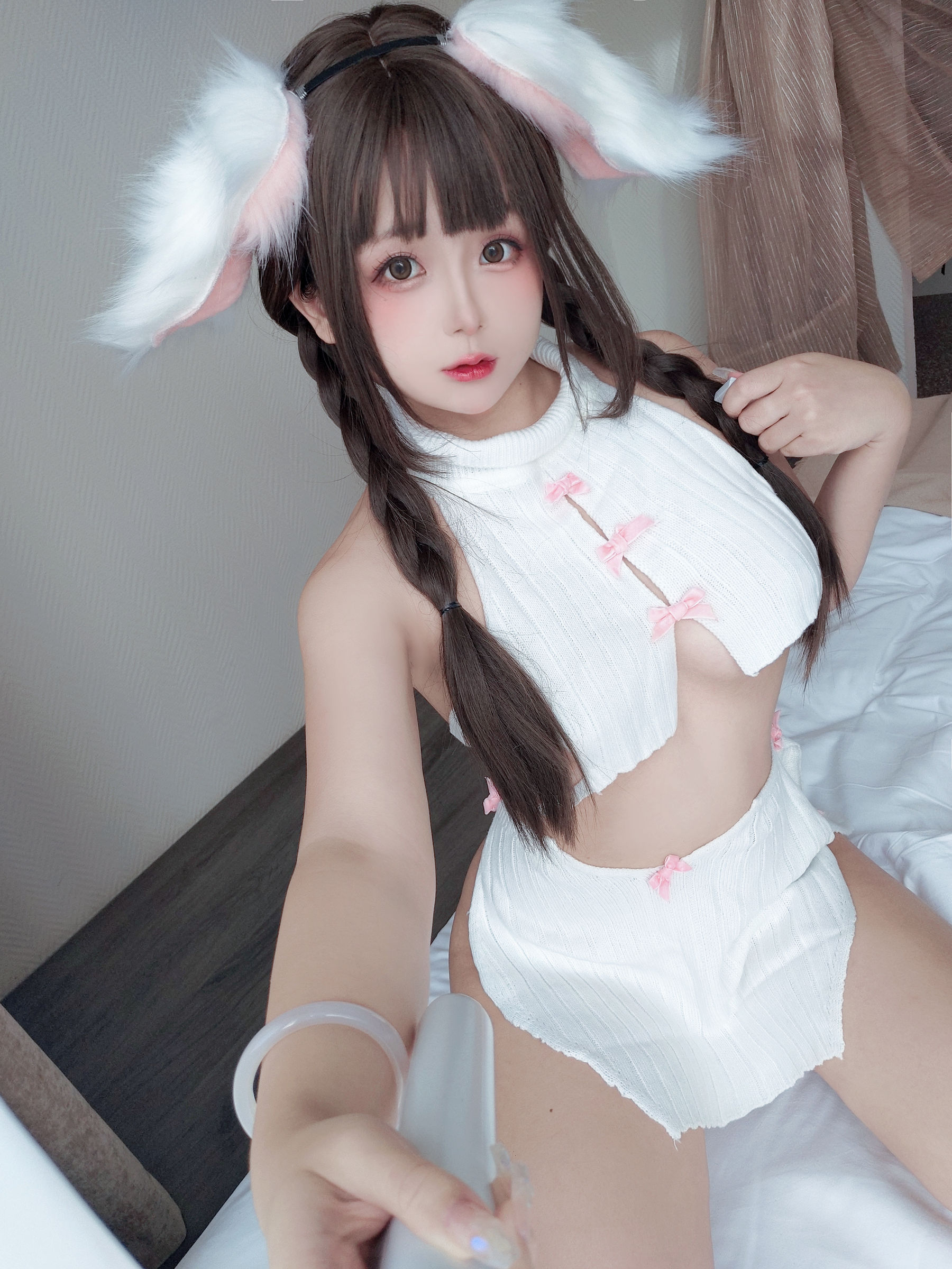 Cosplay 日奈娇 - 垂耳兔/(99P)