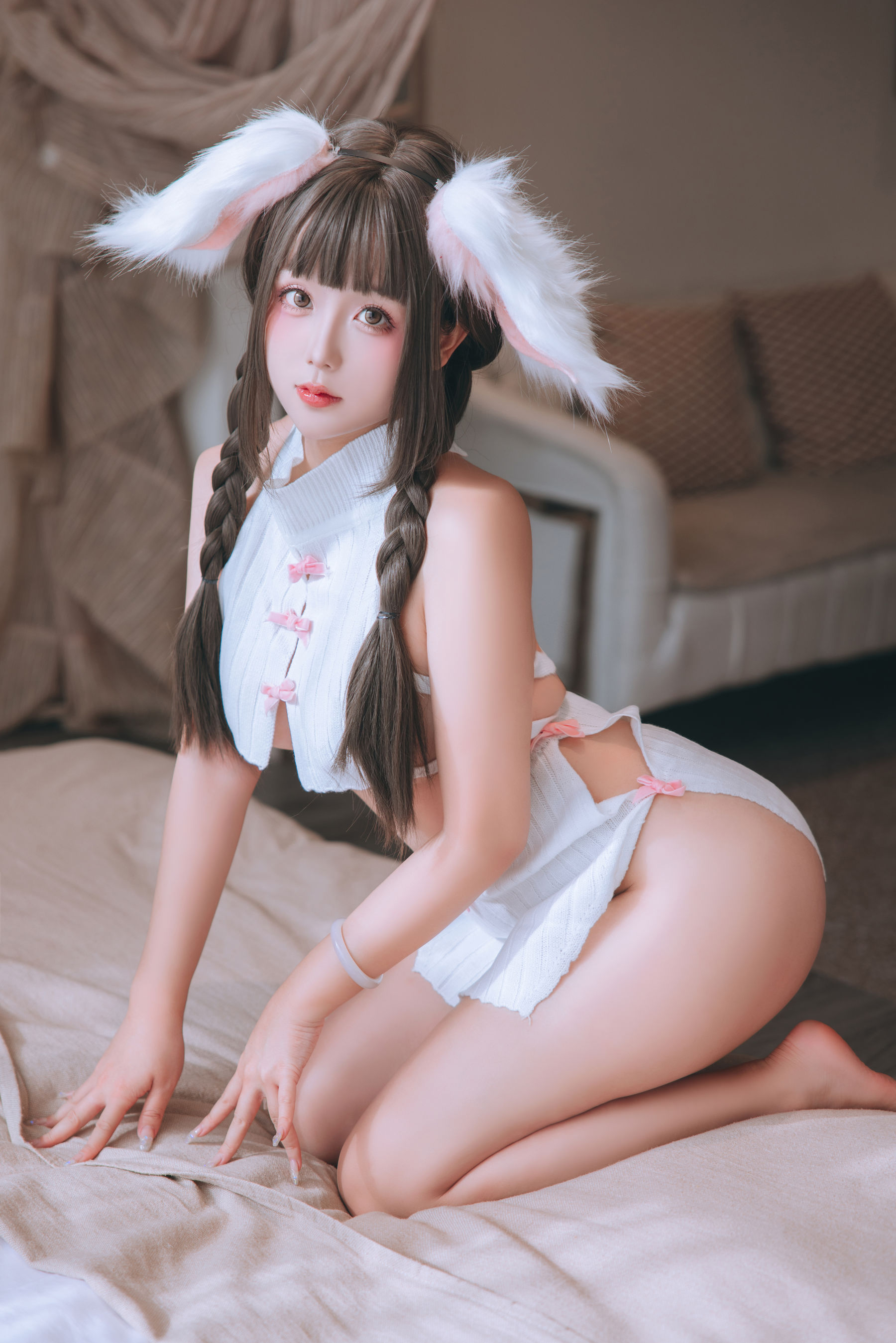 Cosplay 日奈娇 - 垂耳兔/(99P)