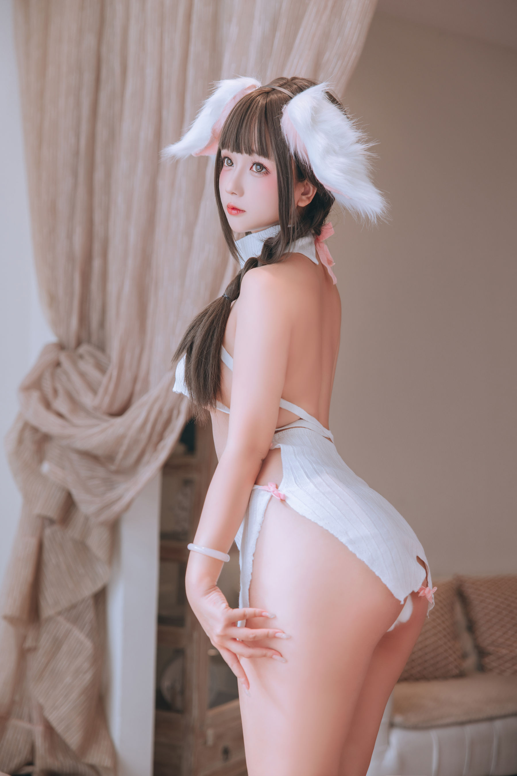 Cosplay 日奈娇 - 垂耳兔/(99P)