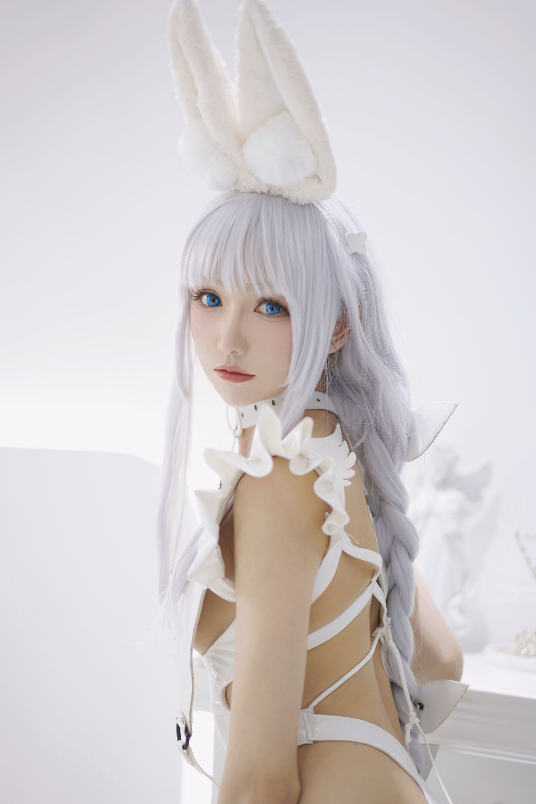 Coser 衣衣 - 恶毒兔女郎/(19P)