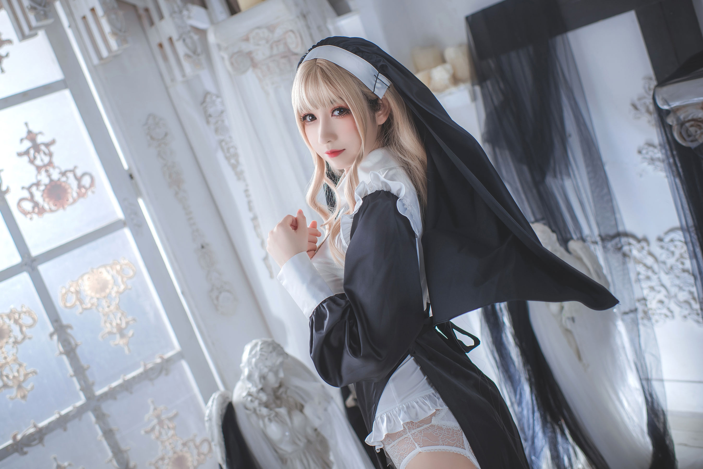 Coser 衣衣 - 修女/(53P)