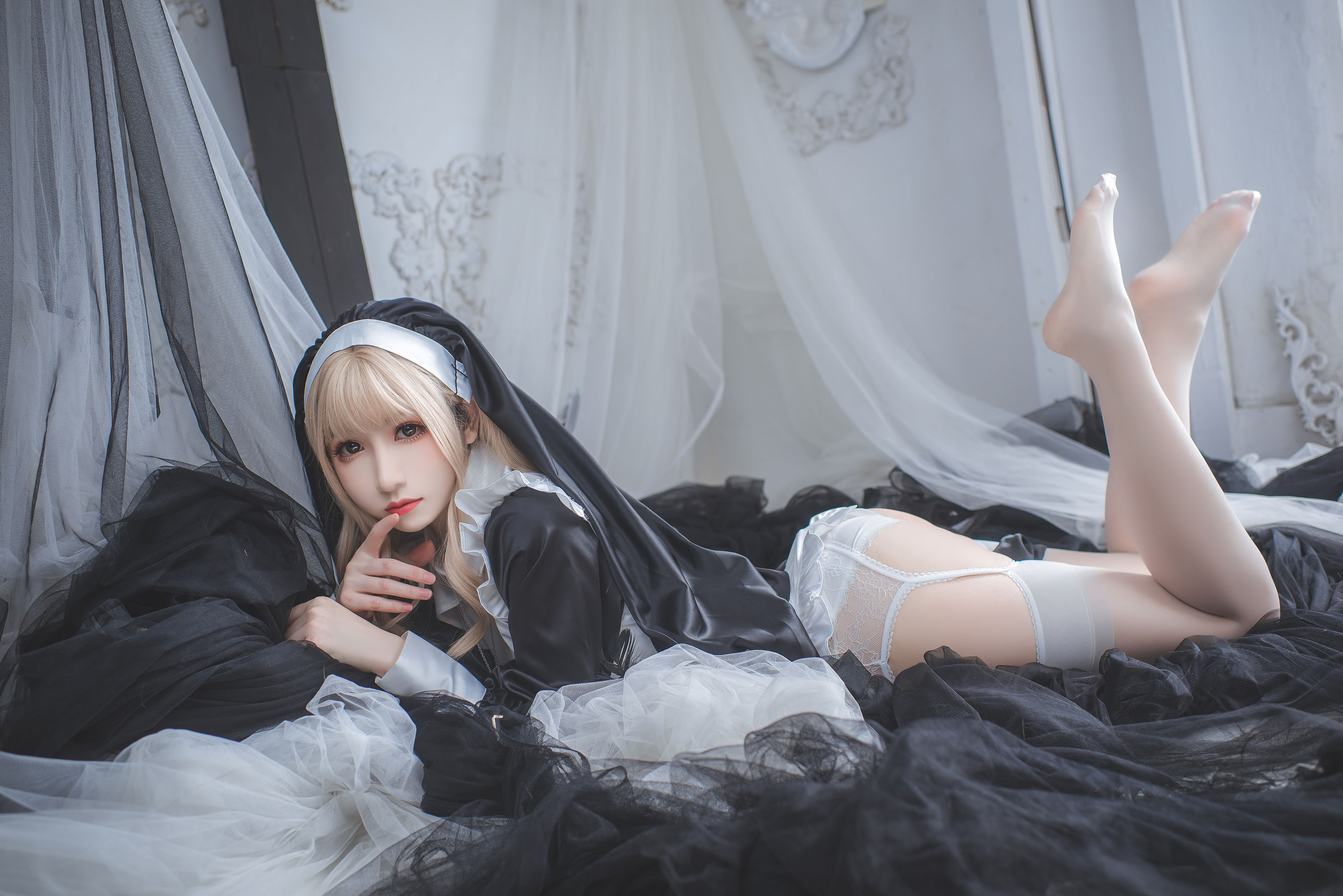 Coser 衣衣 - 修女/(53P)