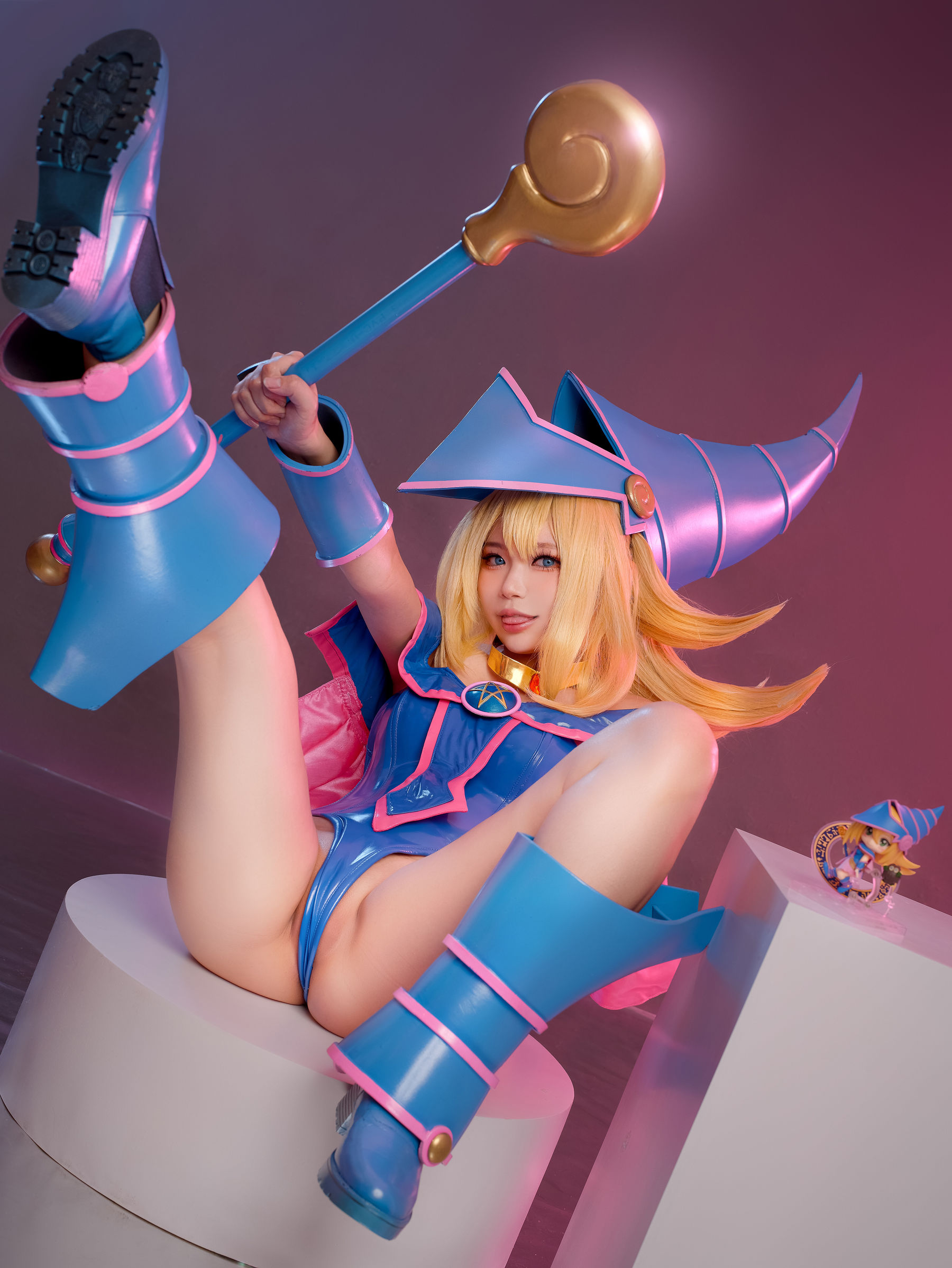 ZinieQ - Dark Magician Girl (Yu Gi Oh)/(35P)