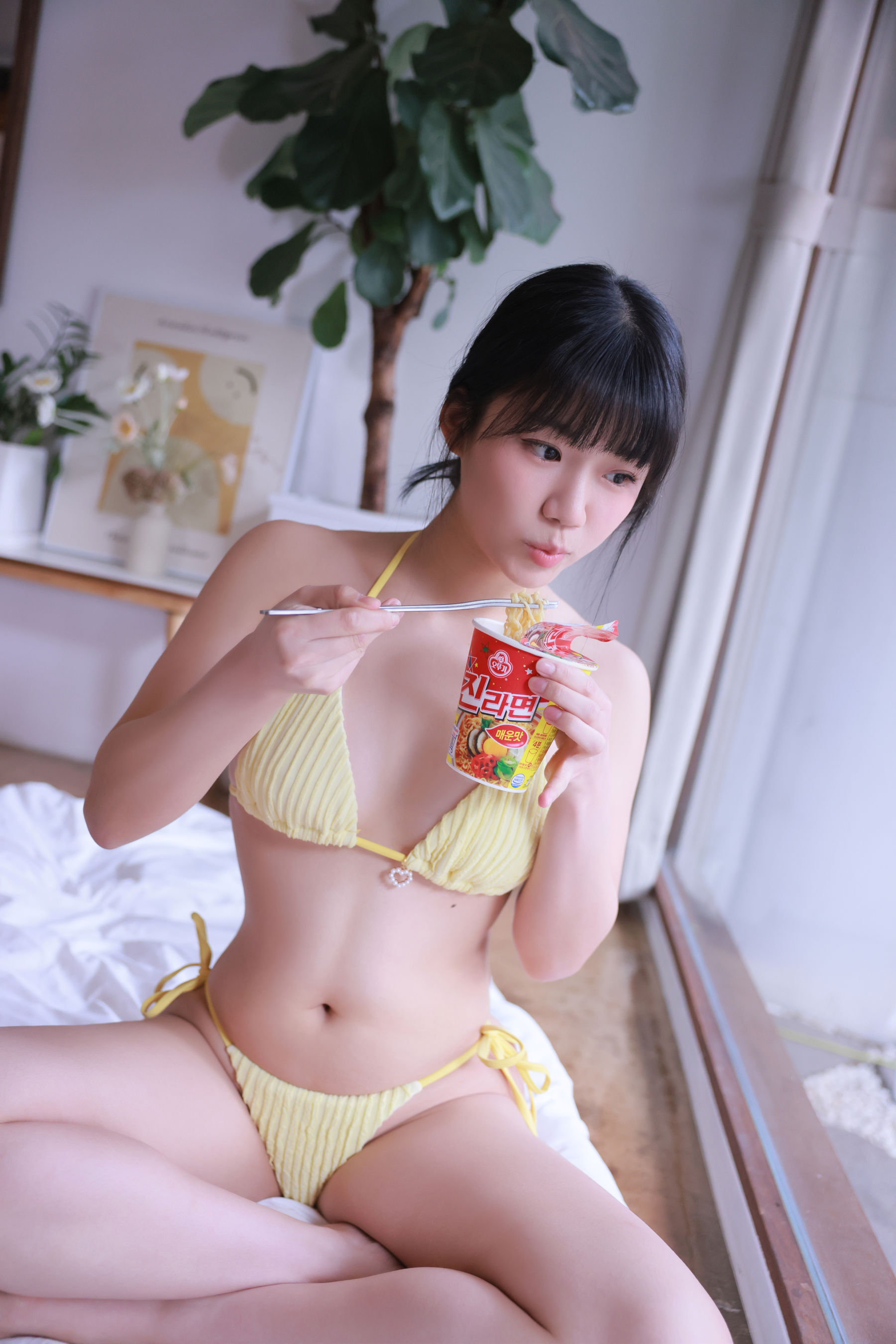 [SWEETBOX] Yui - Vol.39 Ramen/(125P)