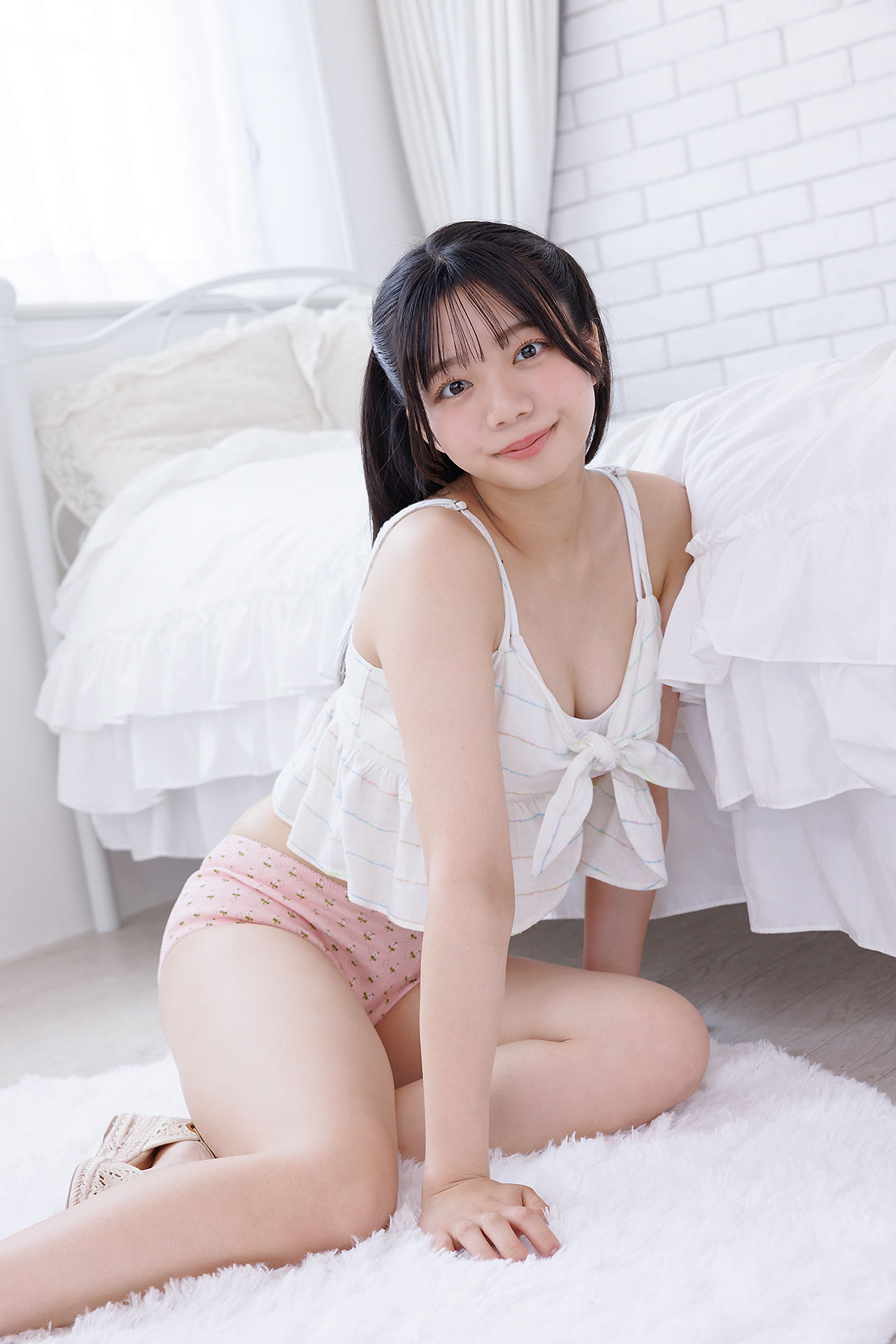 [Minisuka.tv] Hinano Yuki 優木ひなの - Regular Gallery Set 4.03/(50P)