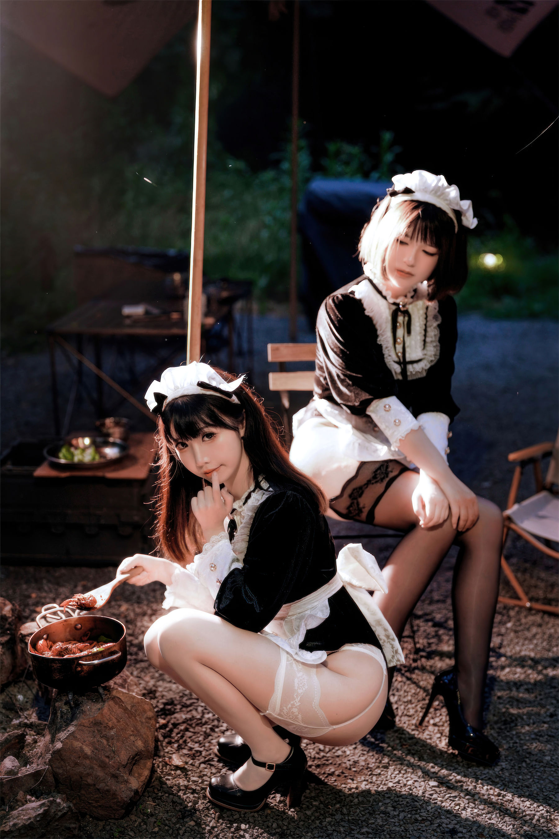 可爱人气Coser  面饼仙儿&半半子 - Maid姉妹/(74P)