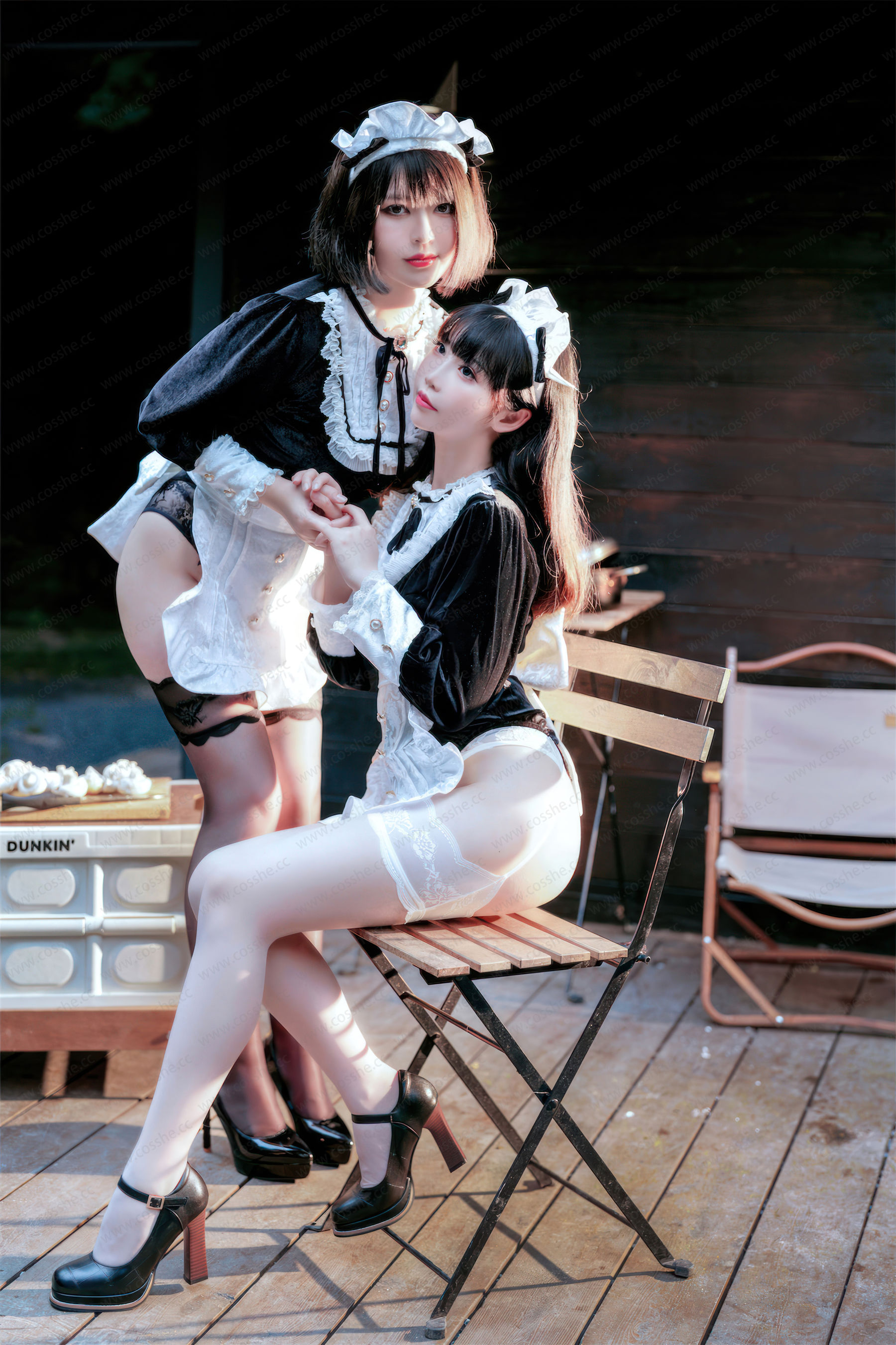 可爱人气Coser  面饼仙儿&半半子 - Maid姉妹/(74P)