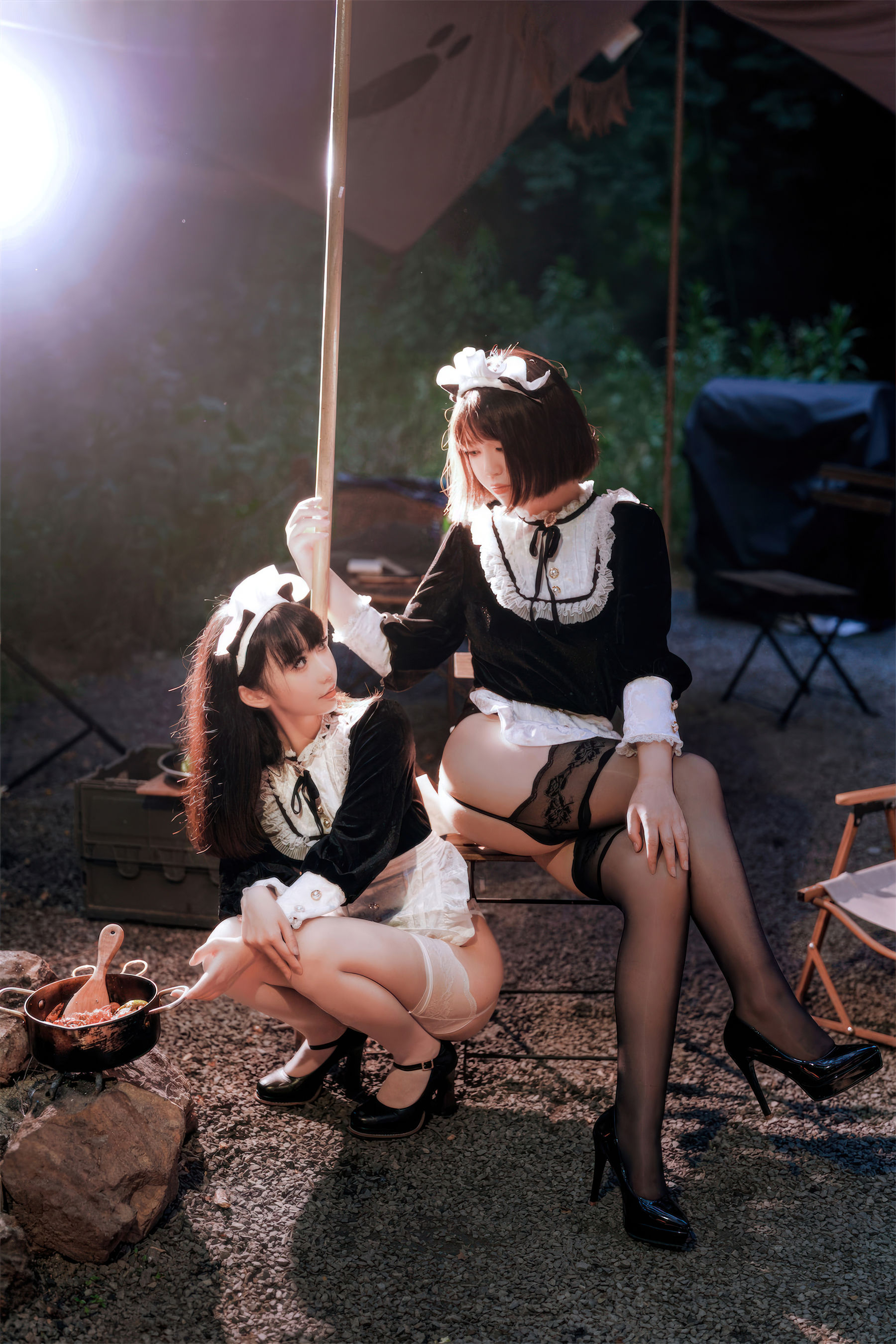 可爱人气Coser  面饼仙儿&半半子 - Maid姉妹/(74P)