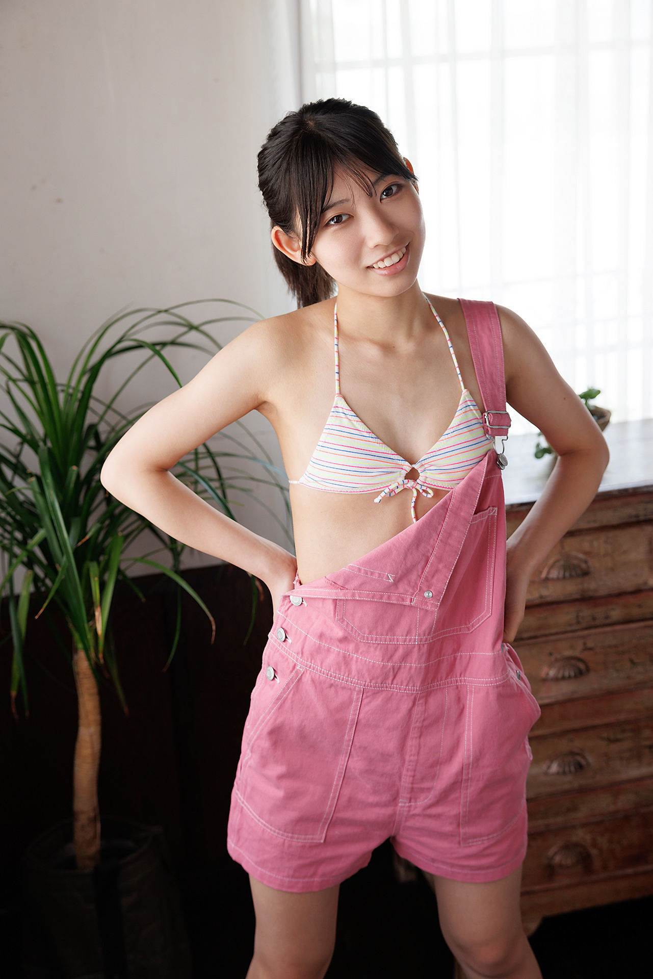 [Minisuka.tv] Akane Nishikawa 西川茜 - Regular Gallery Set 4.02/(63P)