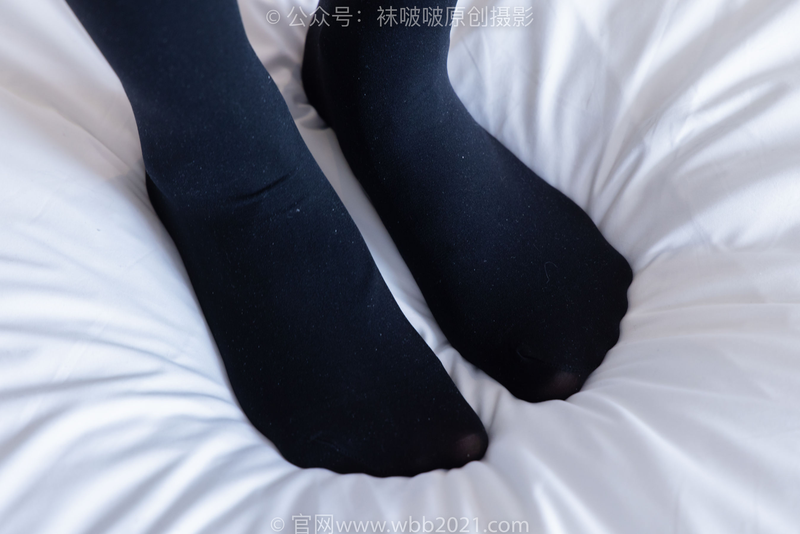 BoBoSocks袜啵啵 No.378 奶油 -短靴、运动鞋、厚黑丝、厚灰丝/(190P)