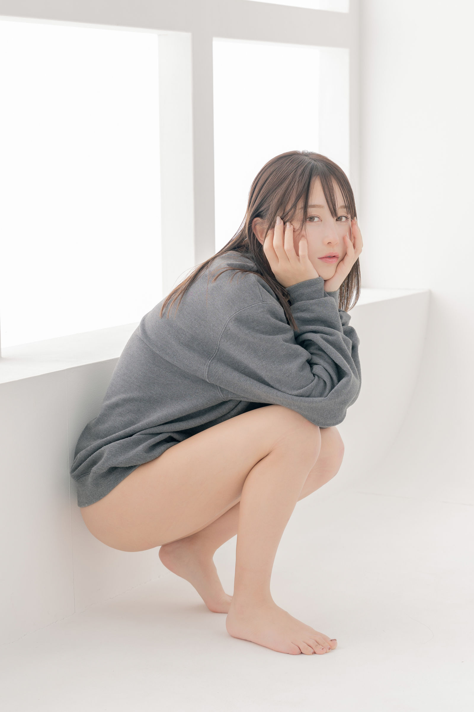 いくみ – (193iKkyu3) [Fantia] [2024.01.31] Sweatshirt×Lingerie/(39P)