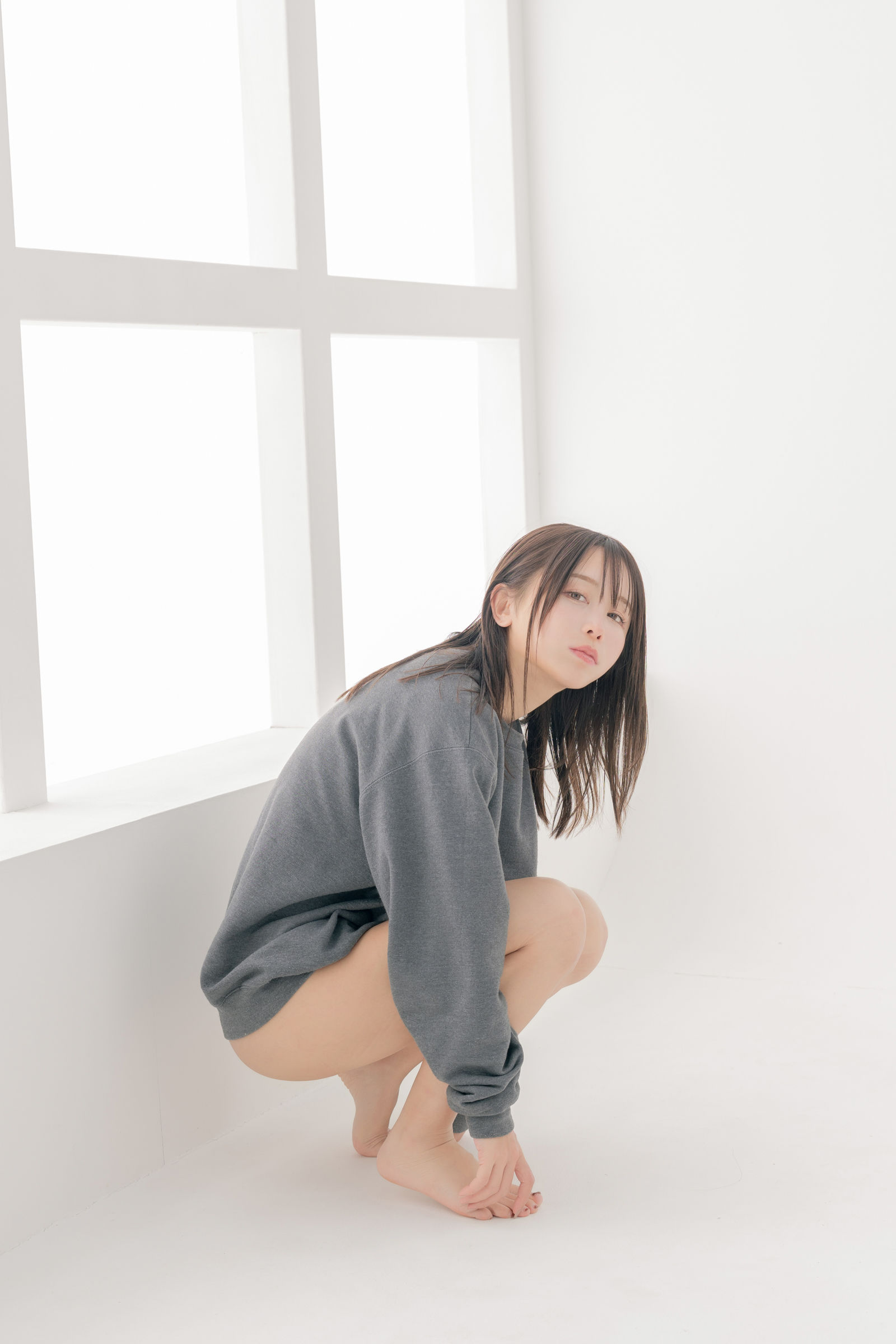 いくみ – (193iKkyu3) [Fantia] [2024.01.31] Sweatshirt×Lingerie/(39P)