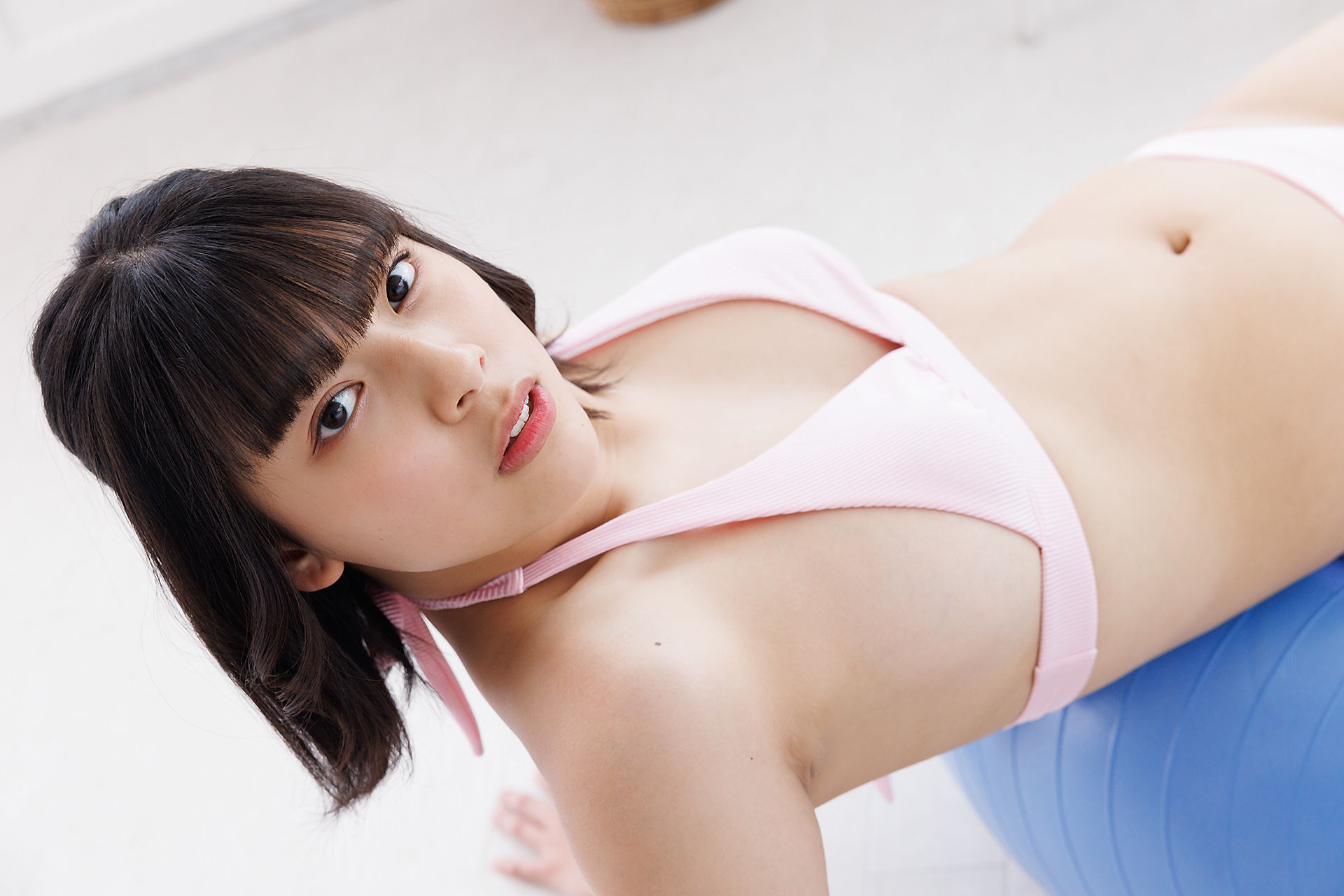 [Minisuka.tv] Eyu Hirayama 平山えゆ - Regular Gallery Set 16.04/(33P)