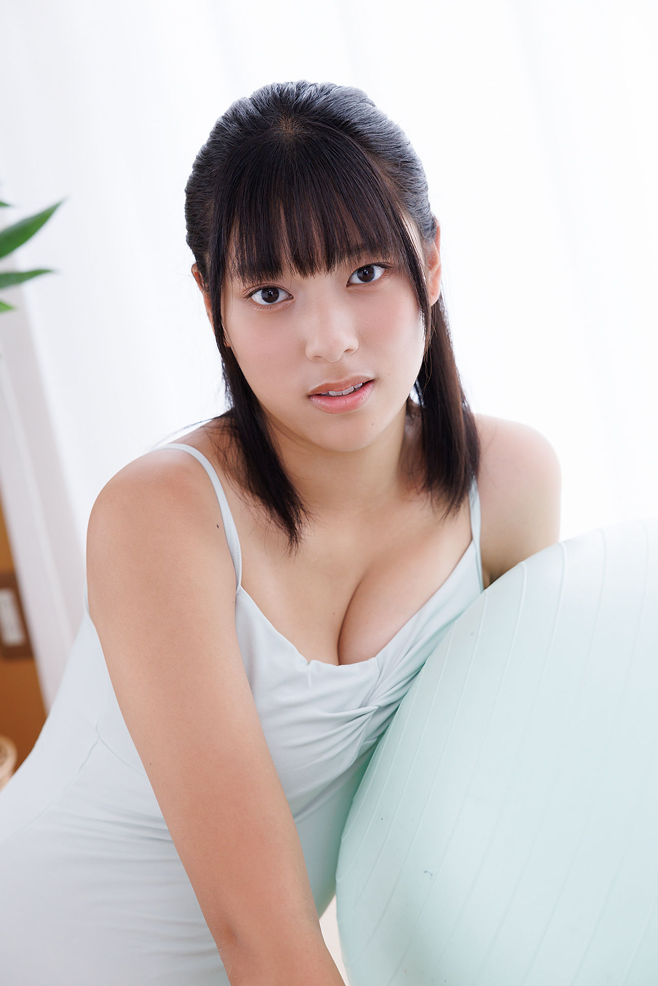 [Minisuka.tv] Eyu Hirayama 平山えゆ - Regular Gallery Set 17.04/(31P)