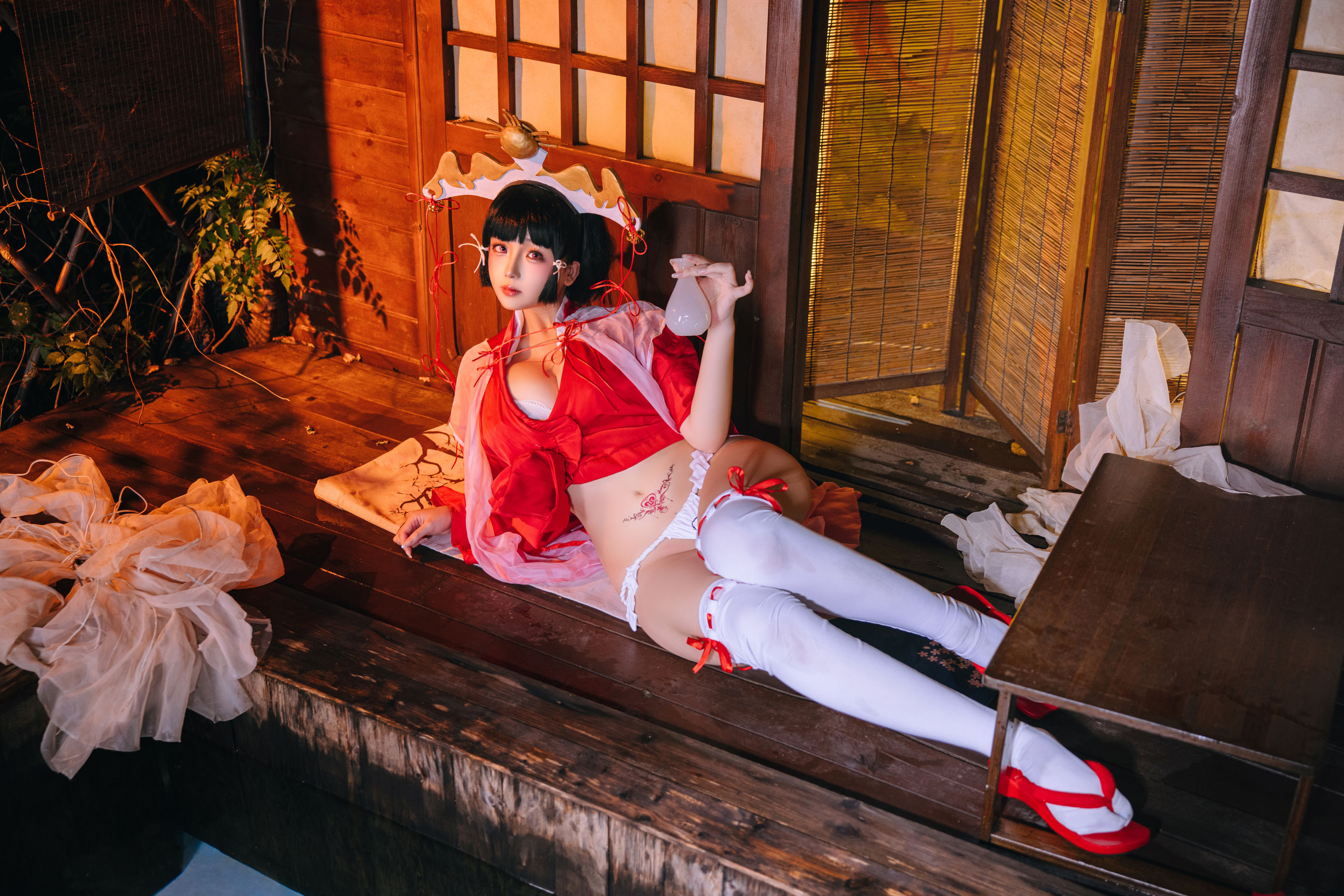 Cosplay 日奈娇 - 辉夜巫女/(80P)