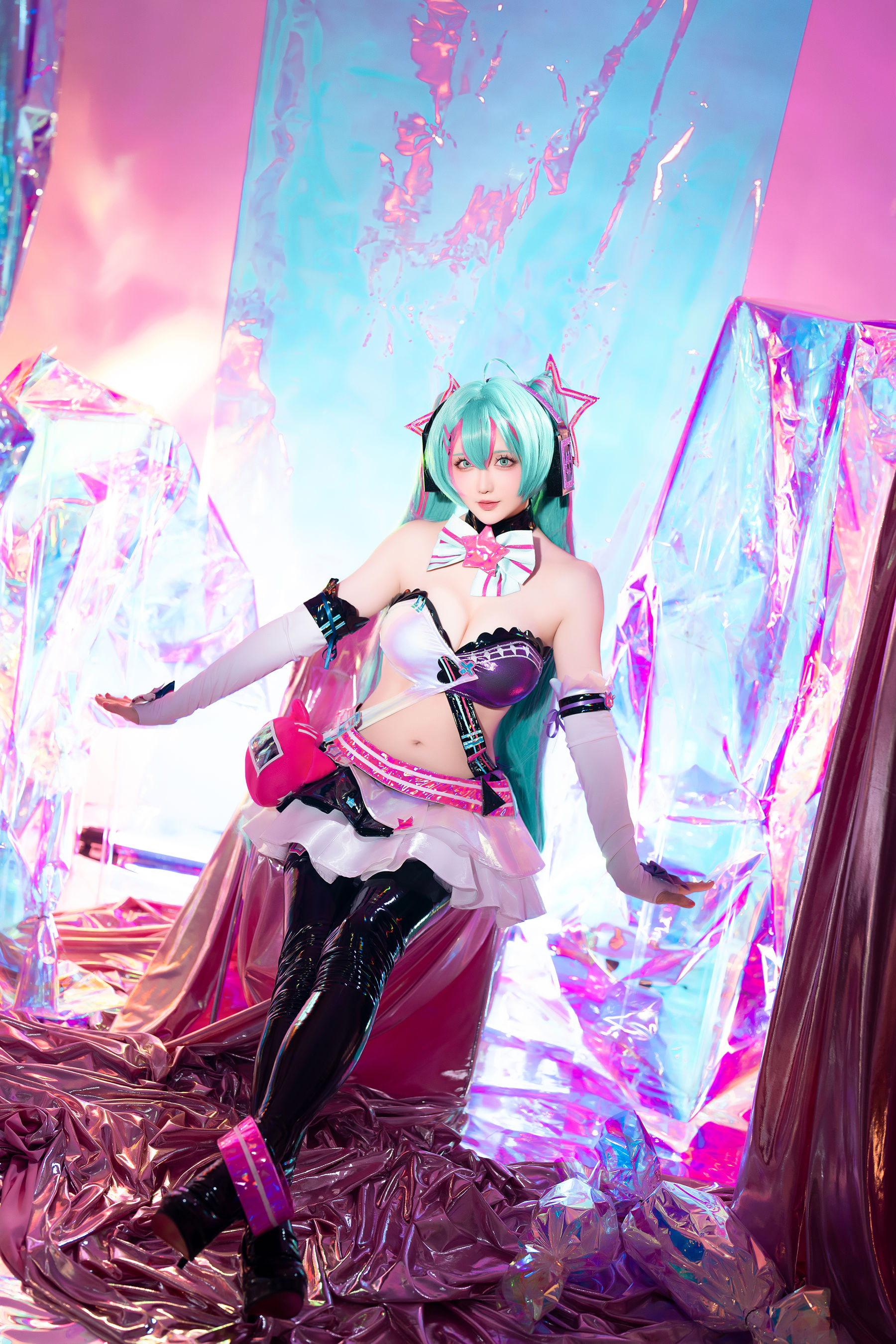 Coser小姐姐 星之迟迟 - Miku初音未来 喵斯快跑/(57P)