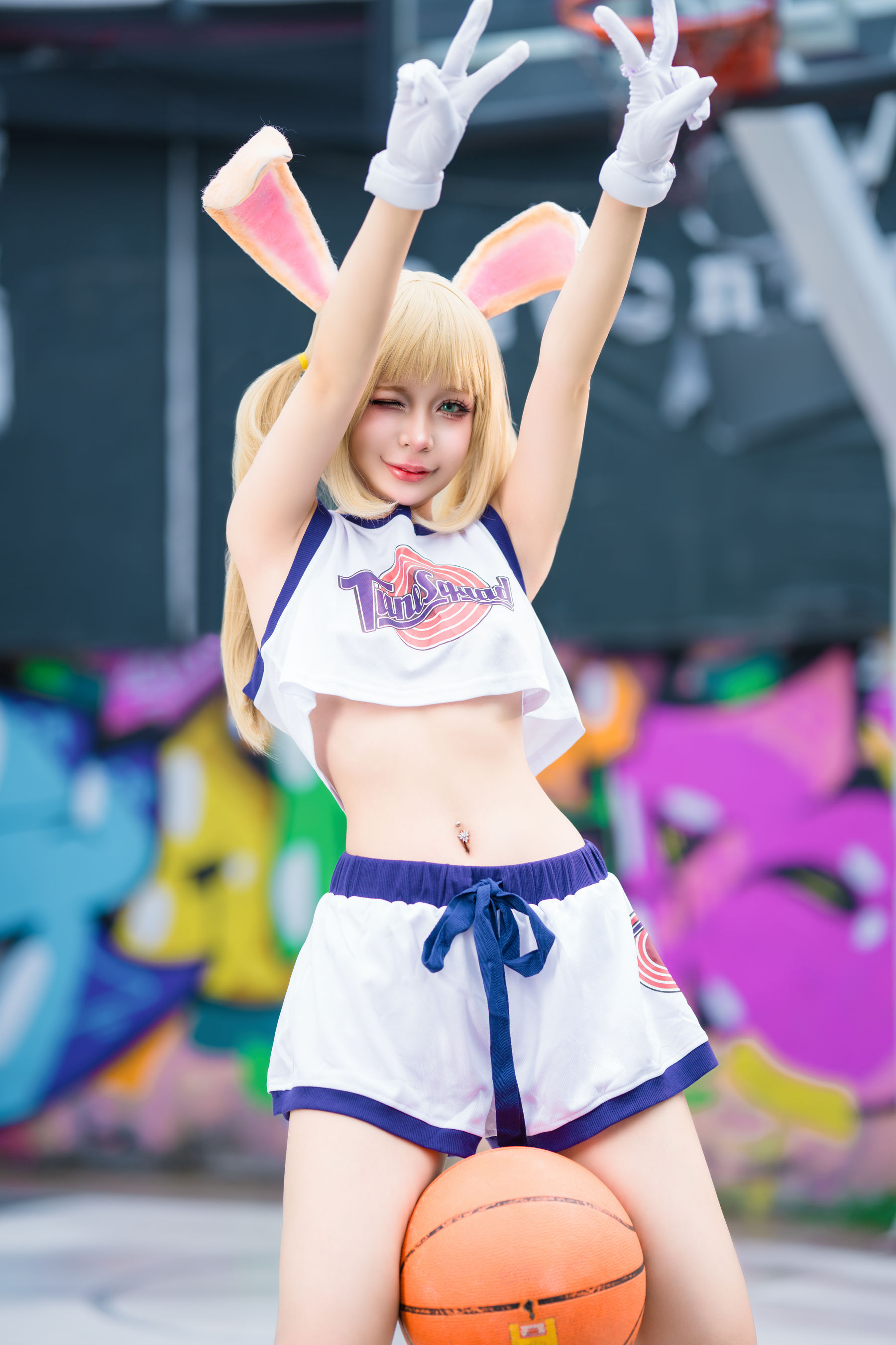 Umeko J - Lola Bunny/(53P)