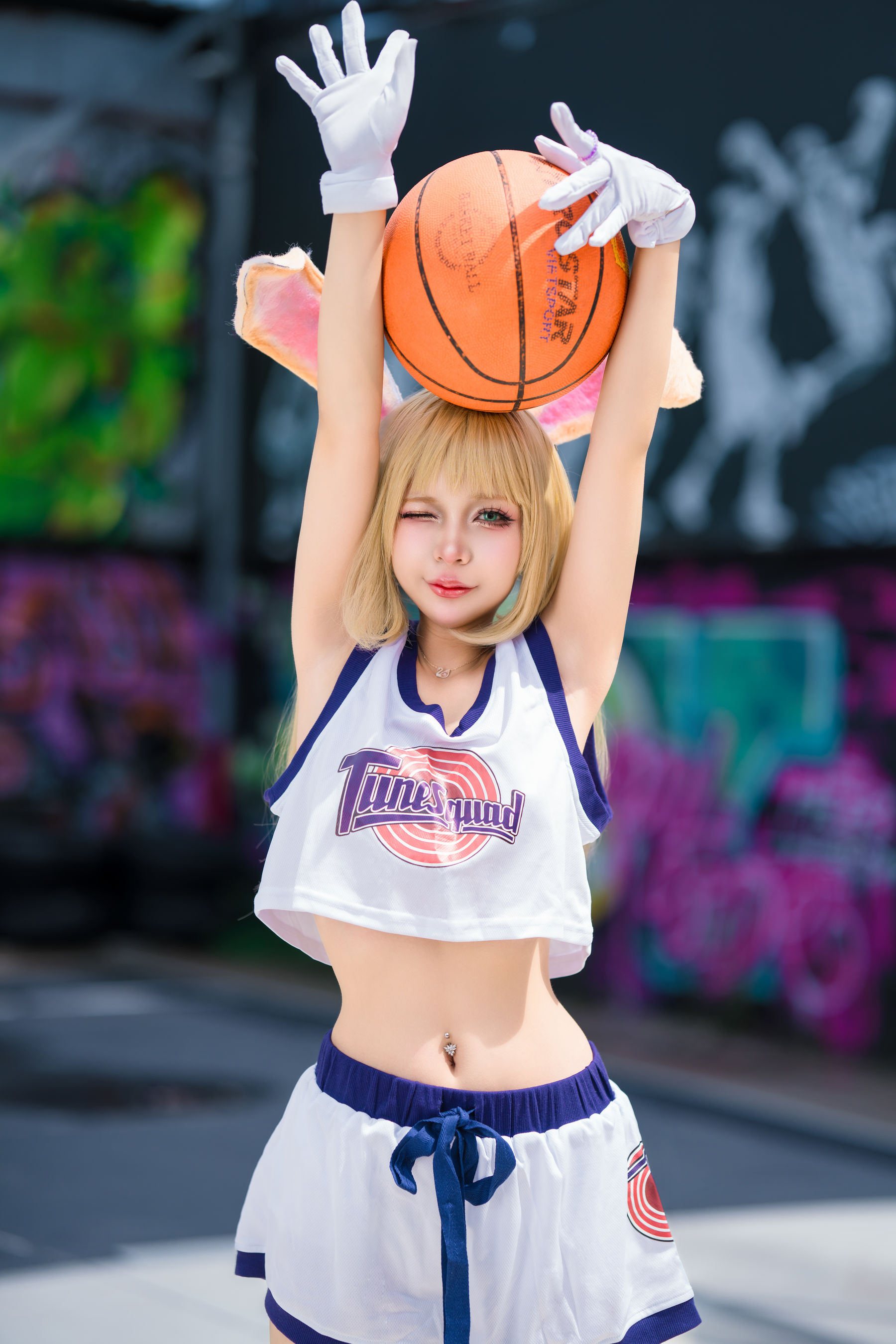 Umeko J - Lola Bunny/(53P)