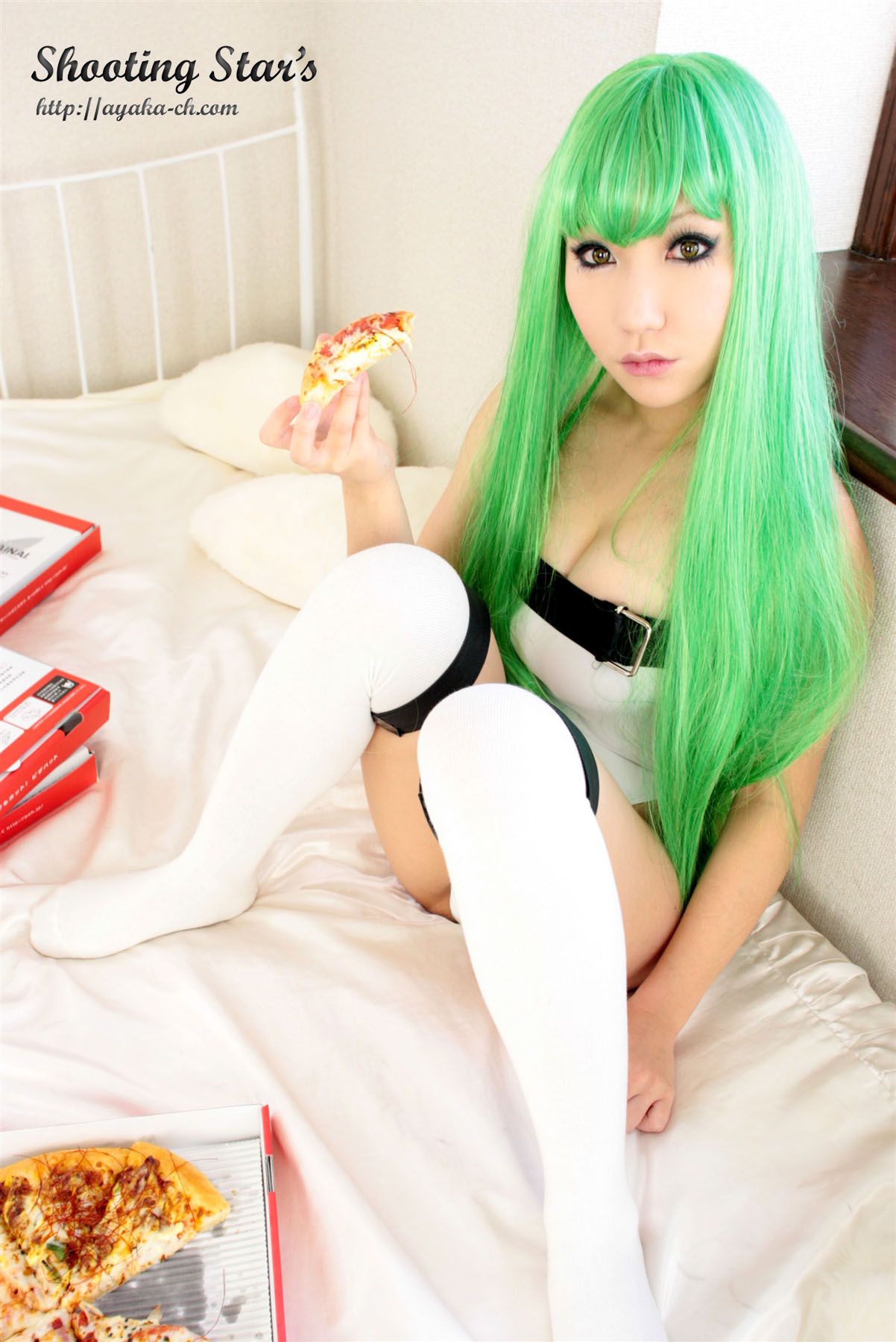 绫香サク (Saku サク Saku Ayaka) 《Code Geass(コードギアス)》C.C/(96P)